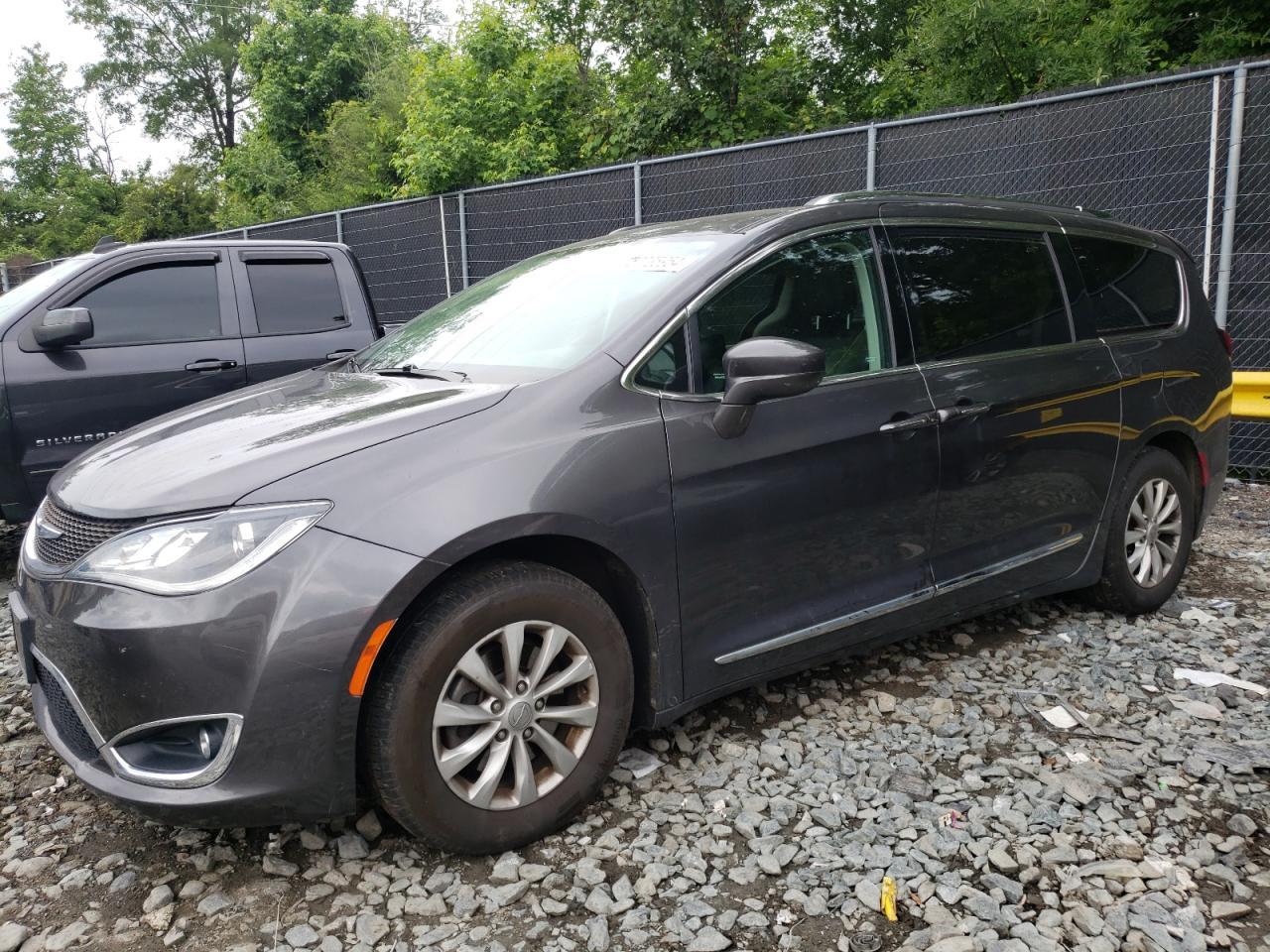 2019 CHRYSLER PACIFICA T car image