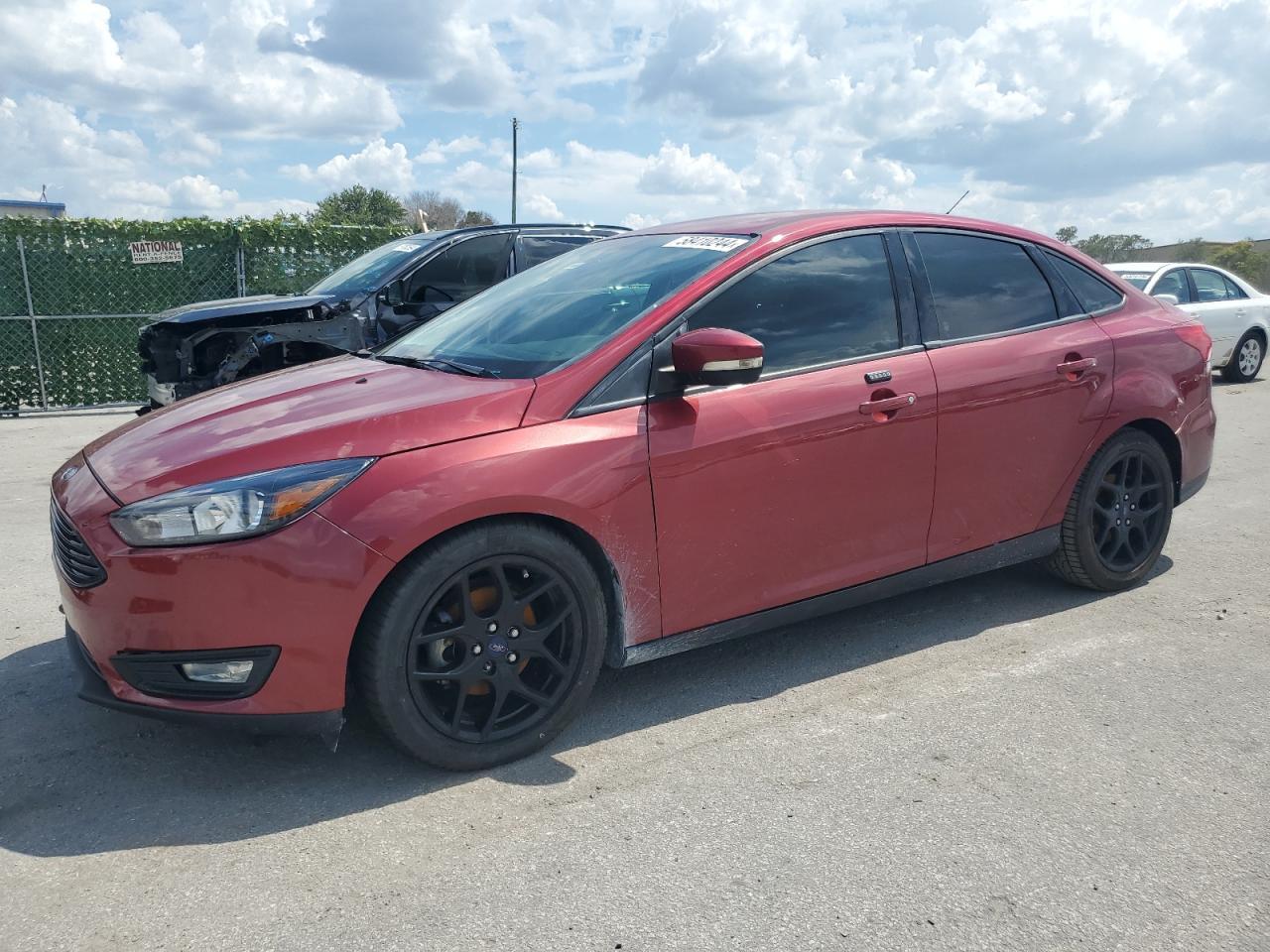 2016 FORD FOCUS SE car image