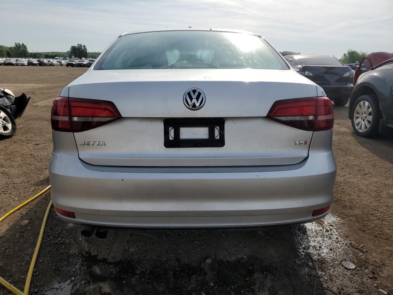 2016 VOLKSWAGEN JETTA S - Image 6