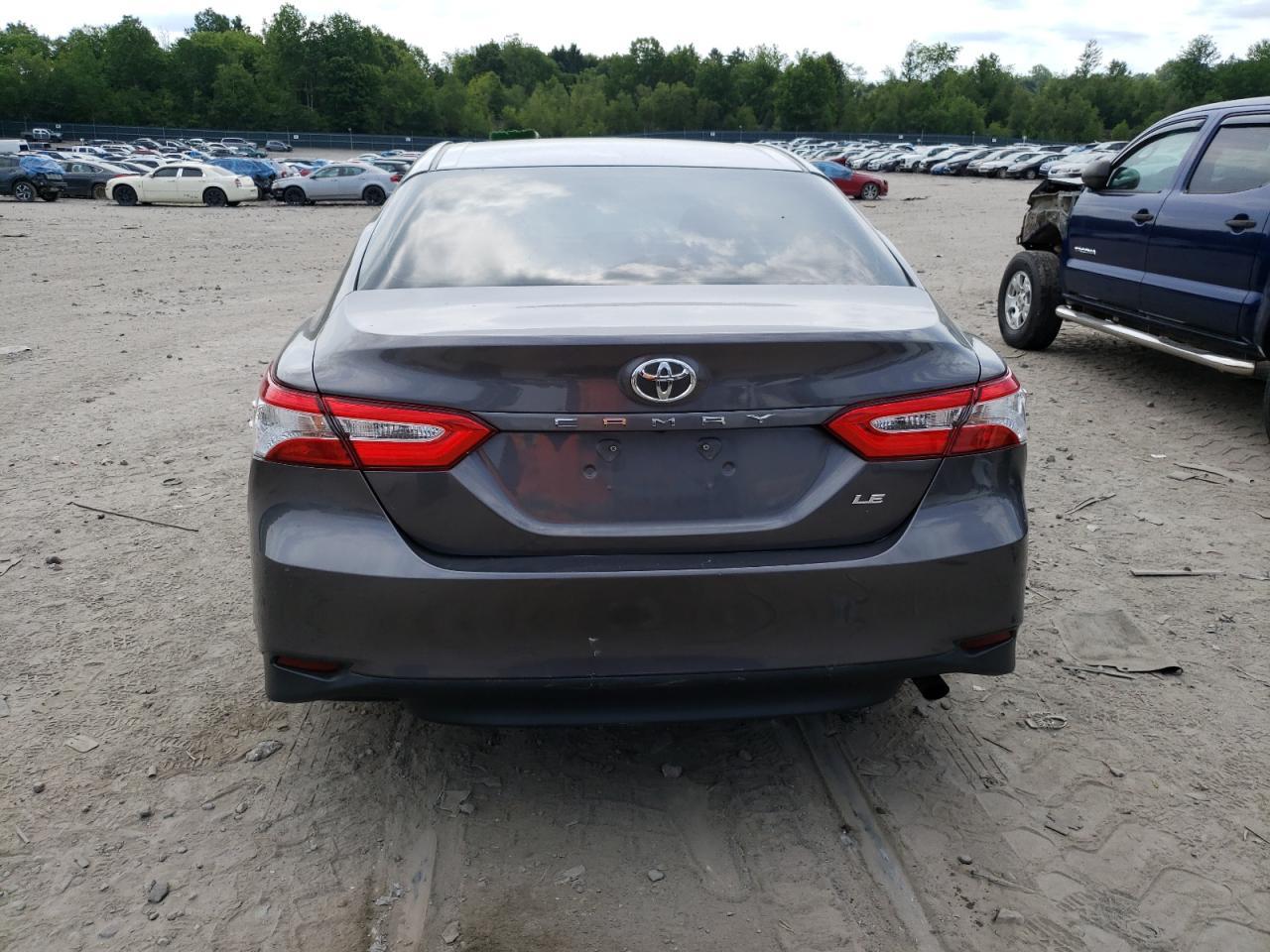 2018 TOYOTA CAMRY L - Фото 6