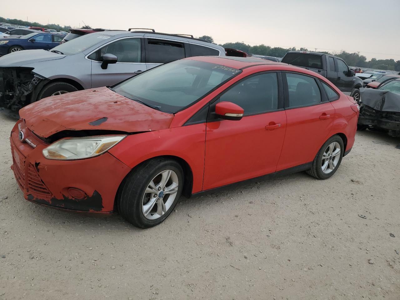 2014 FORD FOCUS SE car image