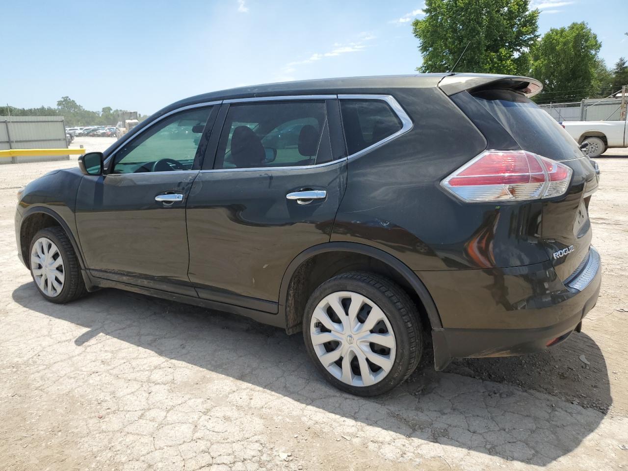 2015 NISSAN ROGUE S - Фото 2
