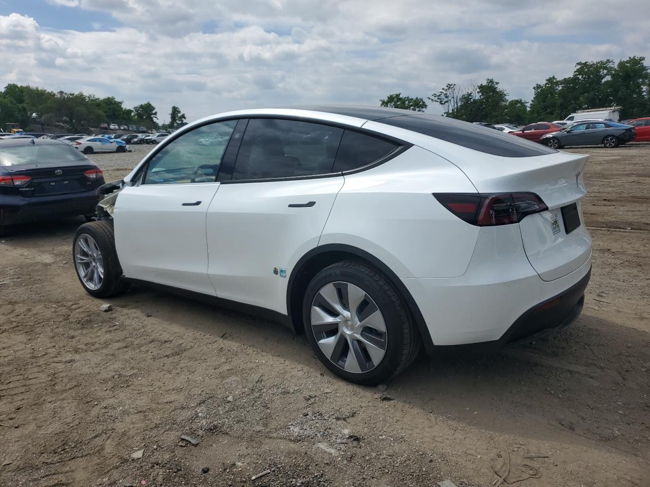 2023 TESLA MODEL Y - Фото 2