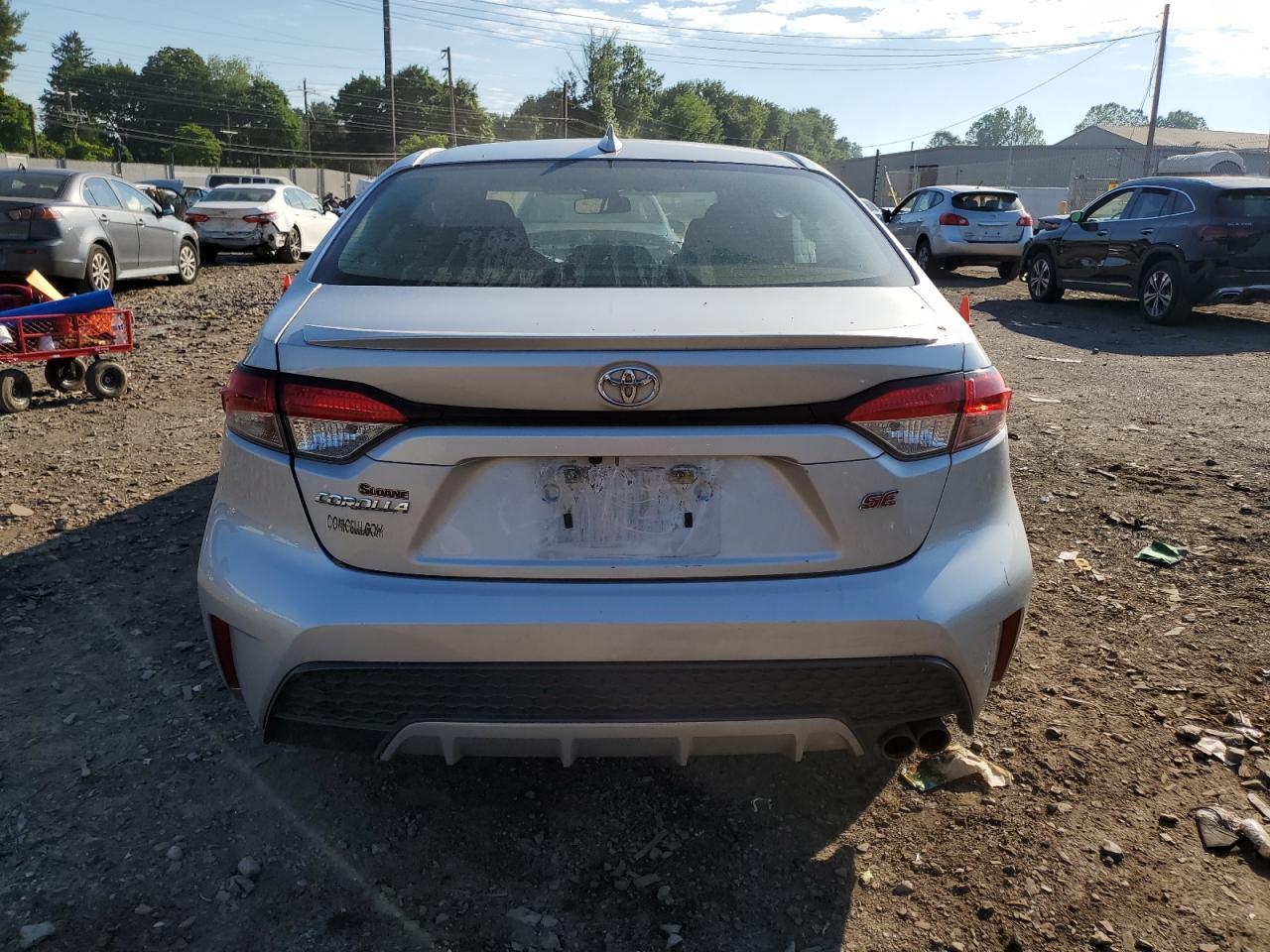 2020 TOYOTA COROLLA SE - Image 6