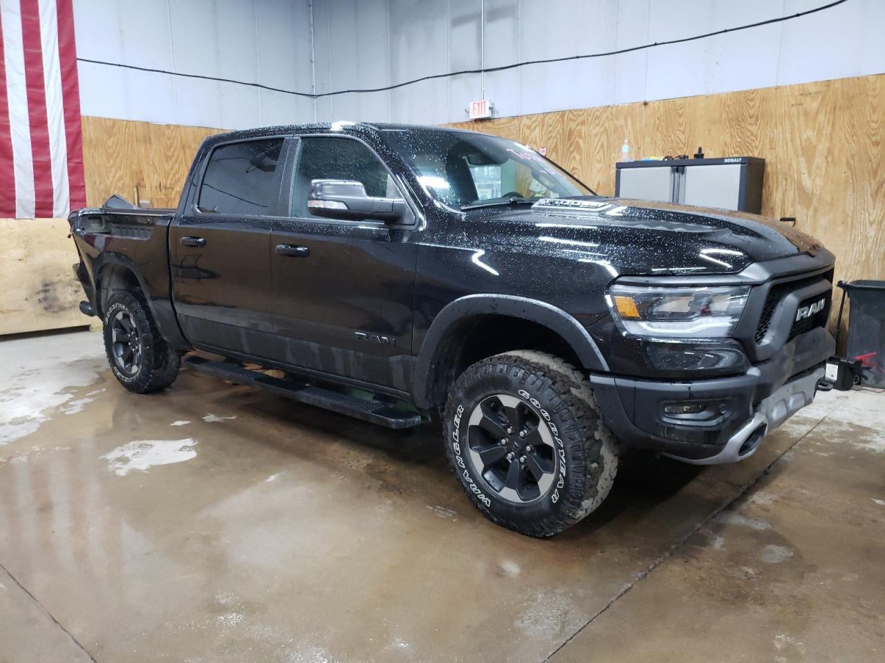 2020 RAM 1500 REBEL - Фото 4