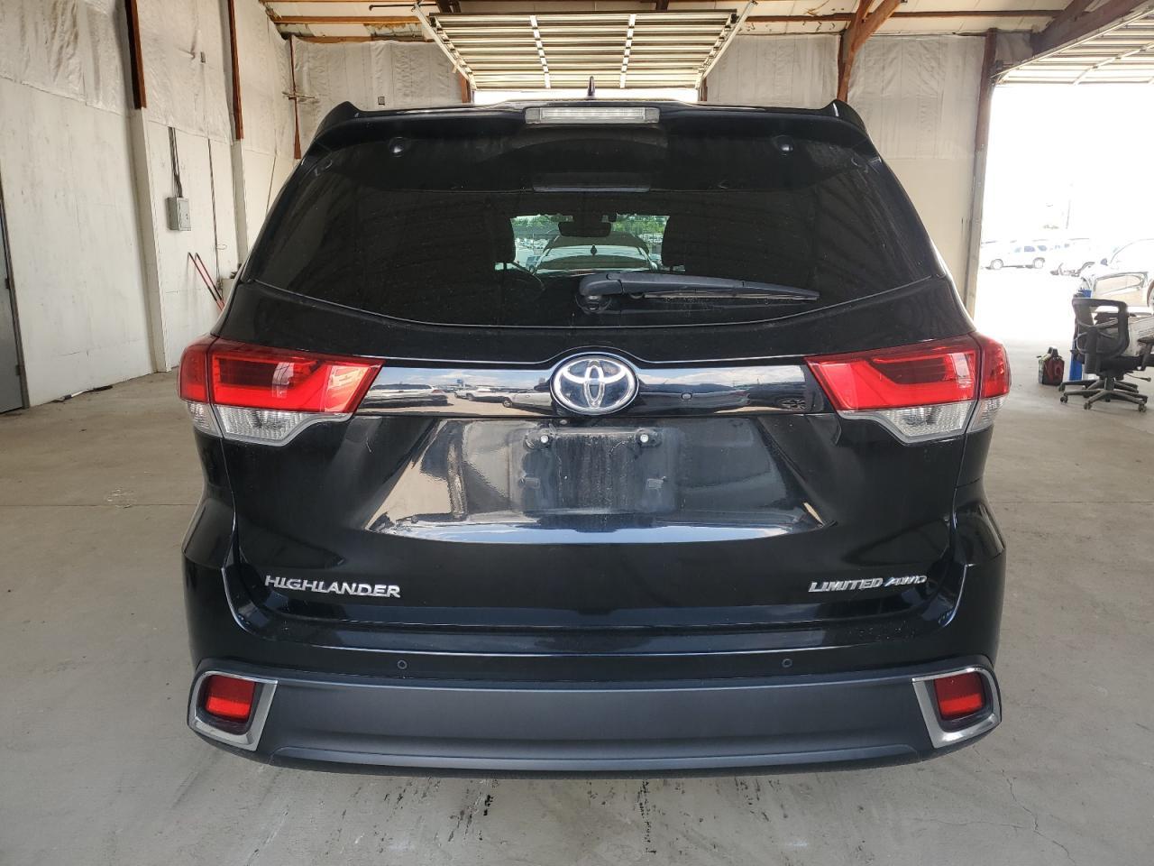 2018 TOYOTA HIGHLANDER - Фото 6