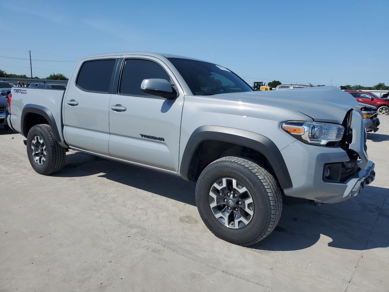 2018 TOYOTA TACOMA DOU - Image 4