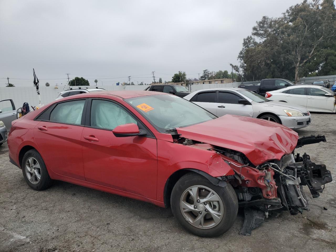2022 HYUNDAI ELANTRA SE - Фото 4