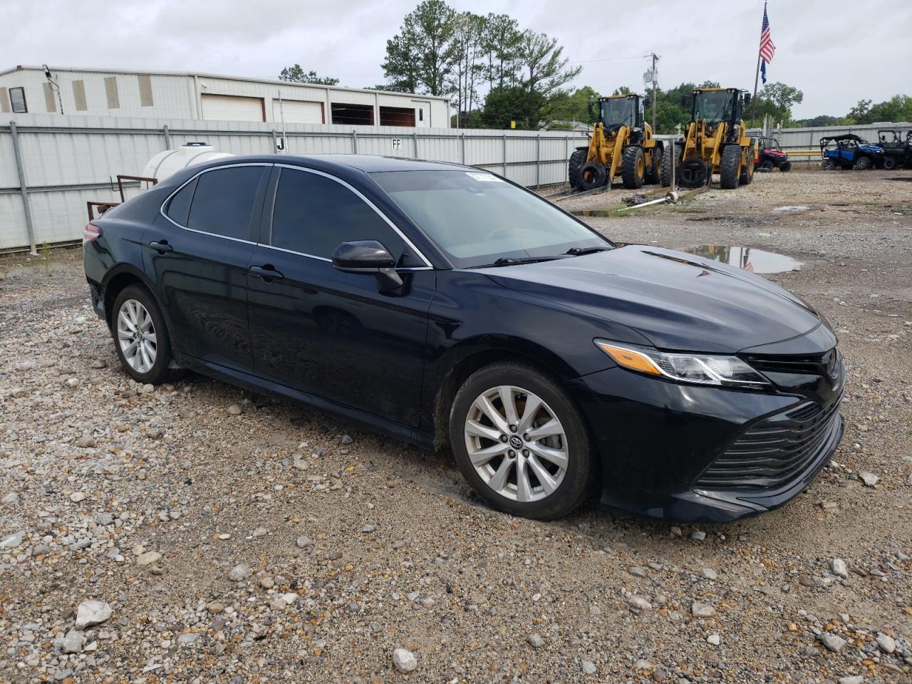 2020 TOYOTA CAMRY LE - Фото 4