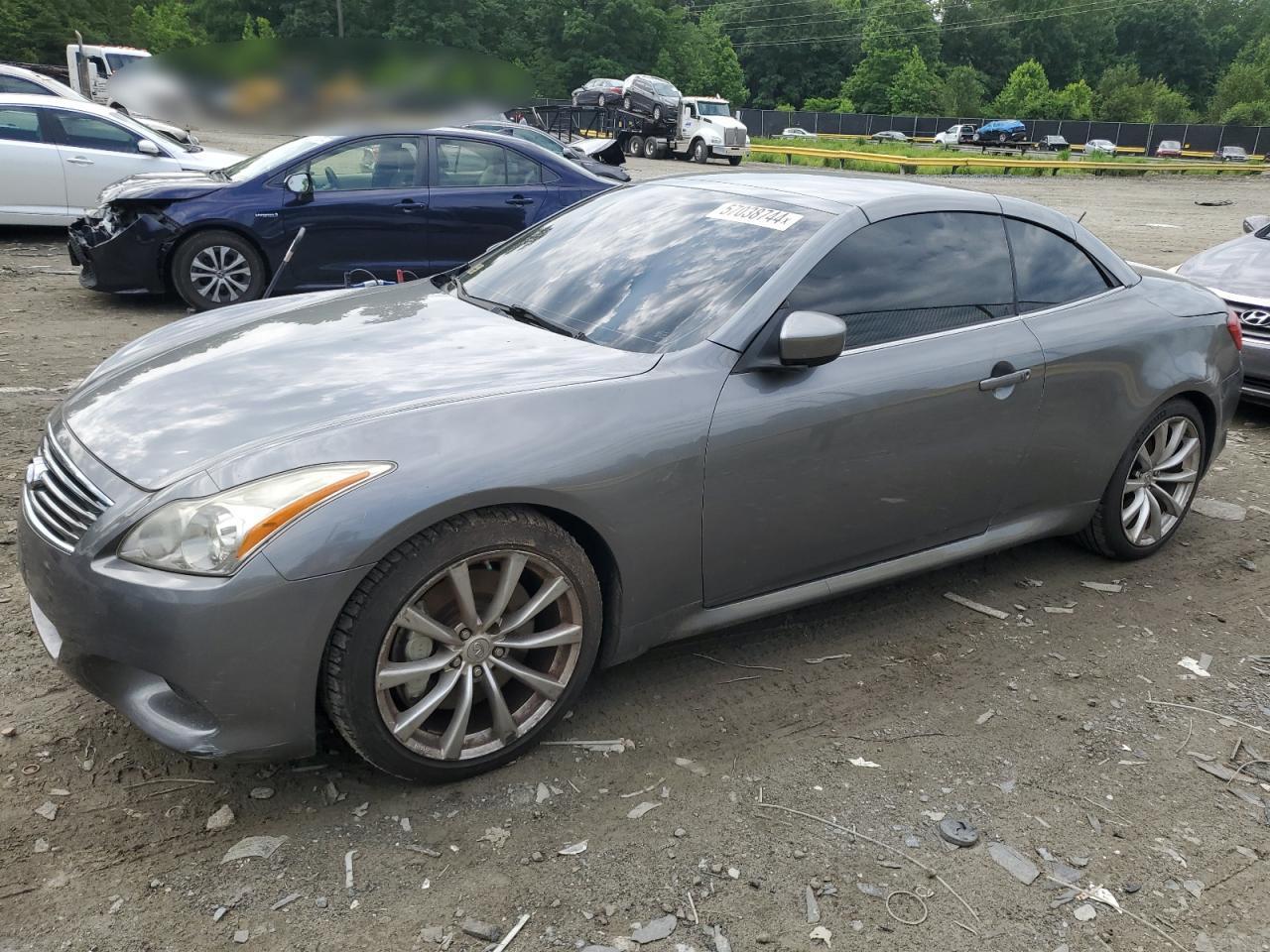 2010 INFINITI G37 BASE car image