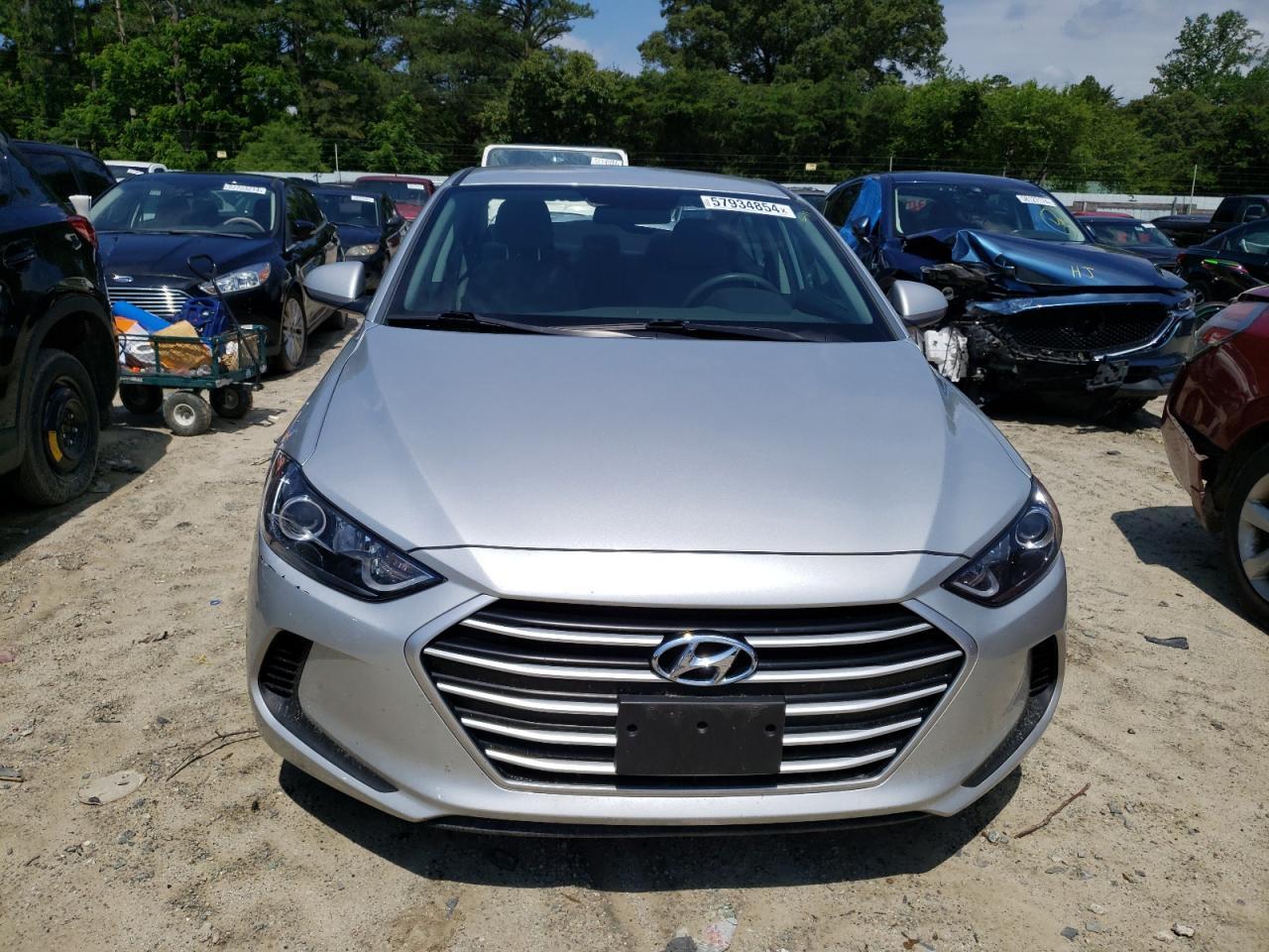 2017 HYUNDAI ELANTRA SE - Фото 5
