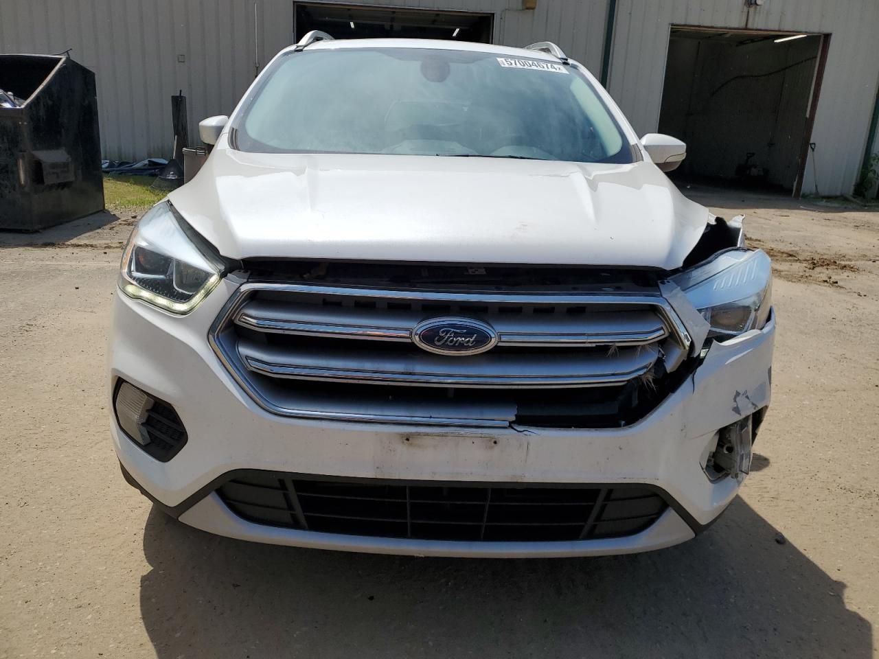 2017 FORD ESCAPE TIT - Image 5