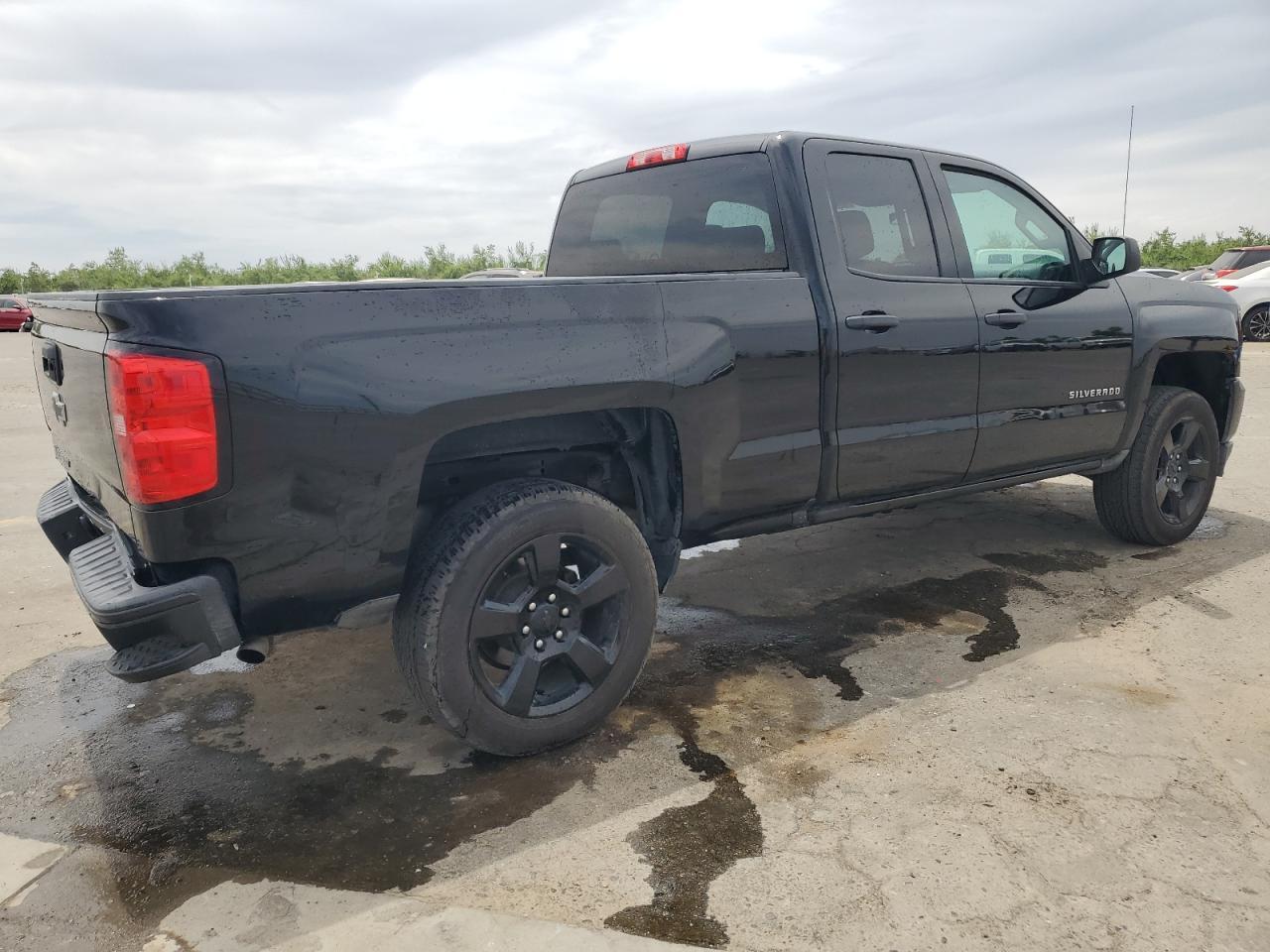2017 CHEVROLET SILVERADO - Image 3