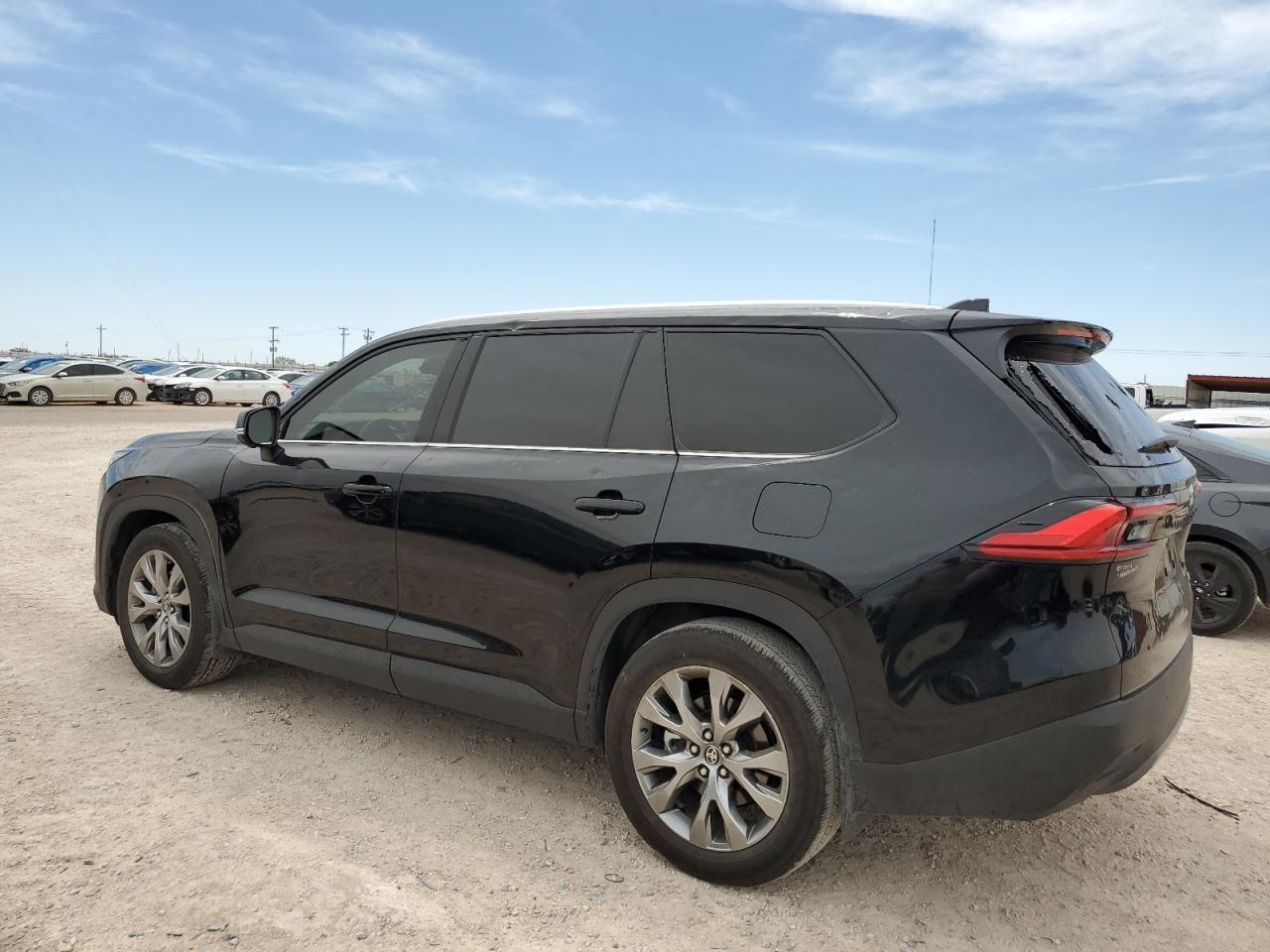2024 TOYOTA GRAND HIGH - Image 2