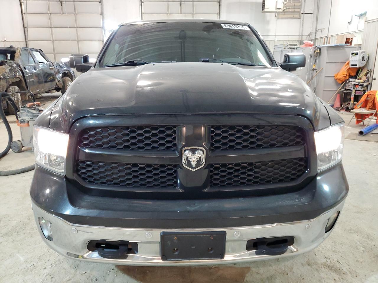 2015 RAM 1500 SLT - Image 5
