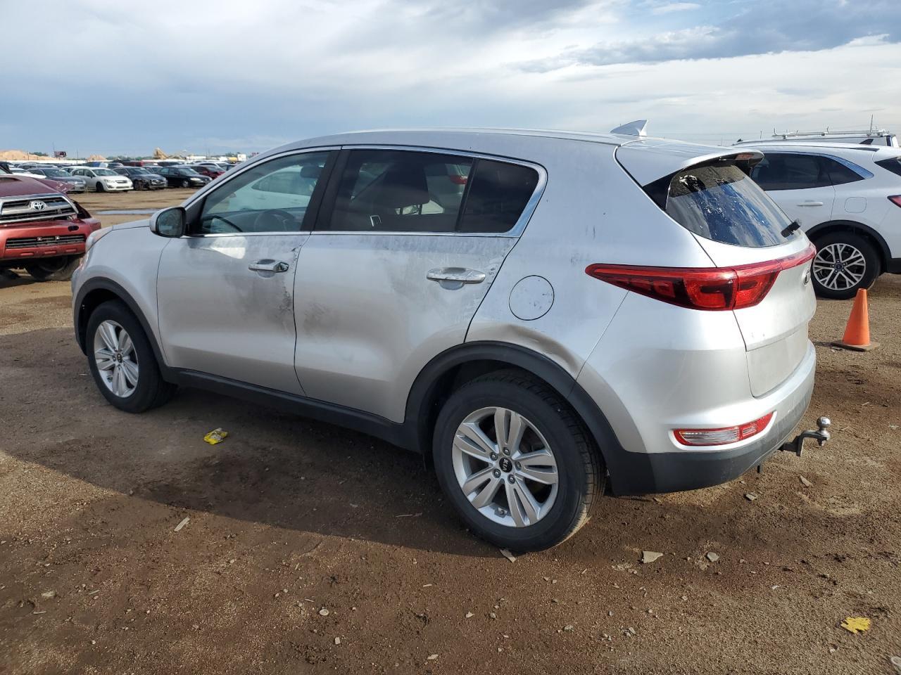 2017 KIA SPORTAGE L - Image 2
