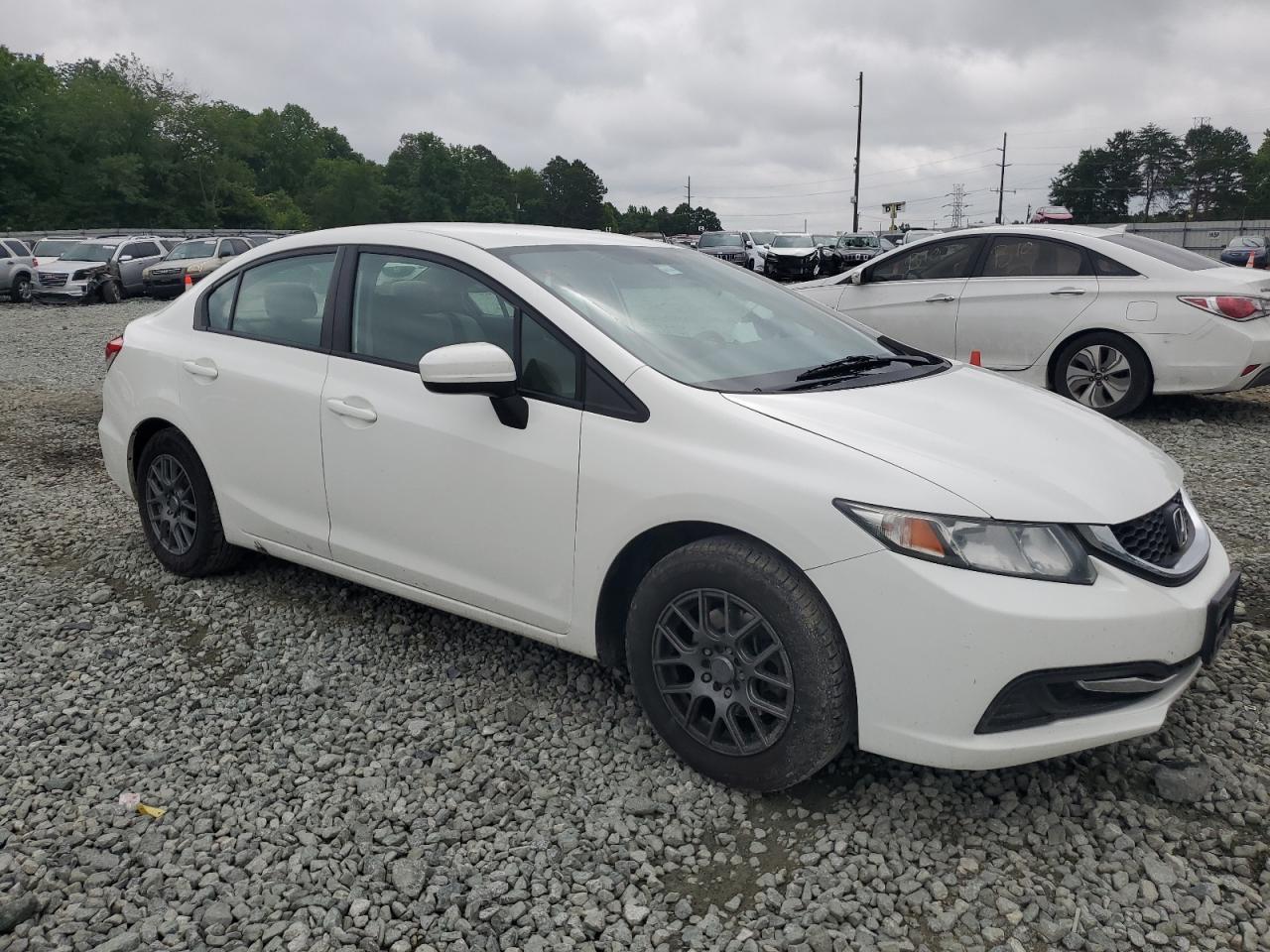 2015 HONDA CIVIC LX - Image 4
