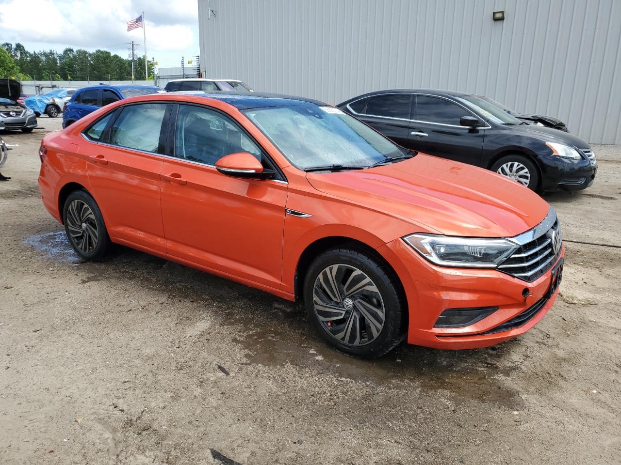 2019 VOLKSWAGEN JETTA SEL - Фото 4