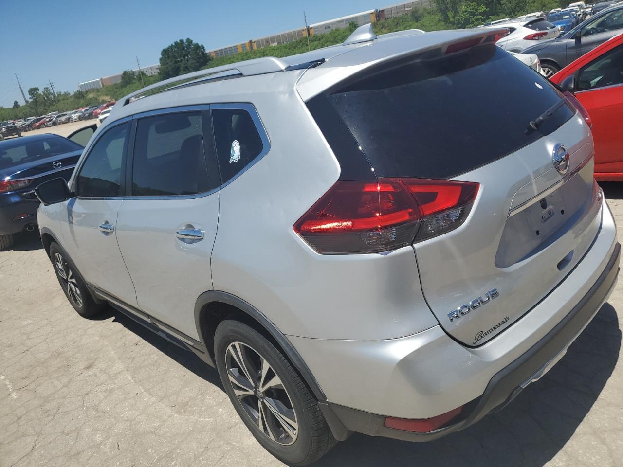 2018 NISSAN ROGUE S - Фото 2