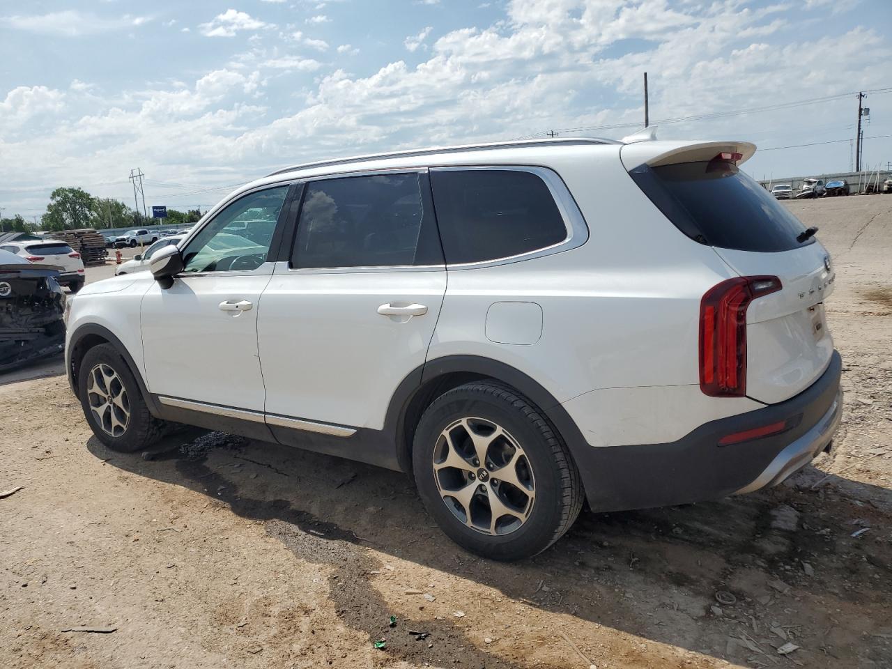 2020 KIA TELLURIDE - Image 2