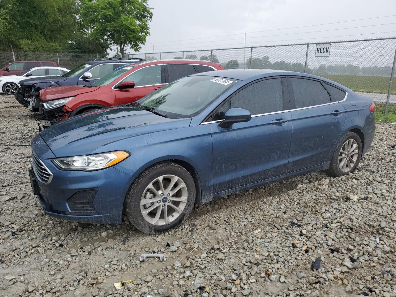 2019 FORD FUSION SE car image