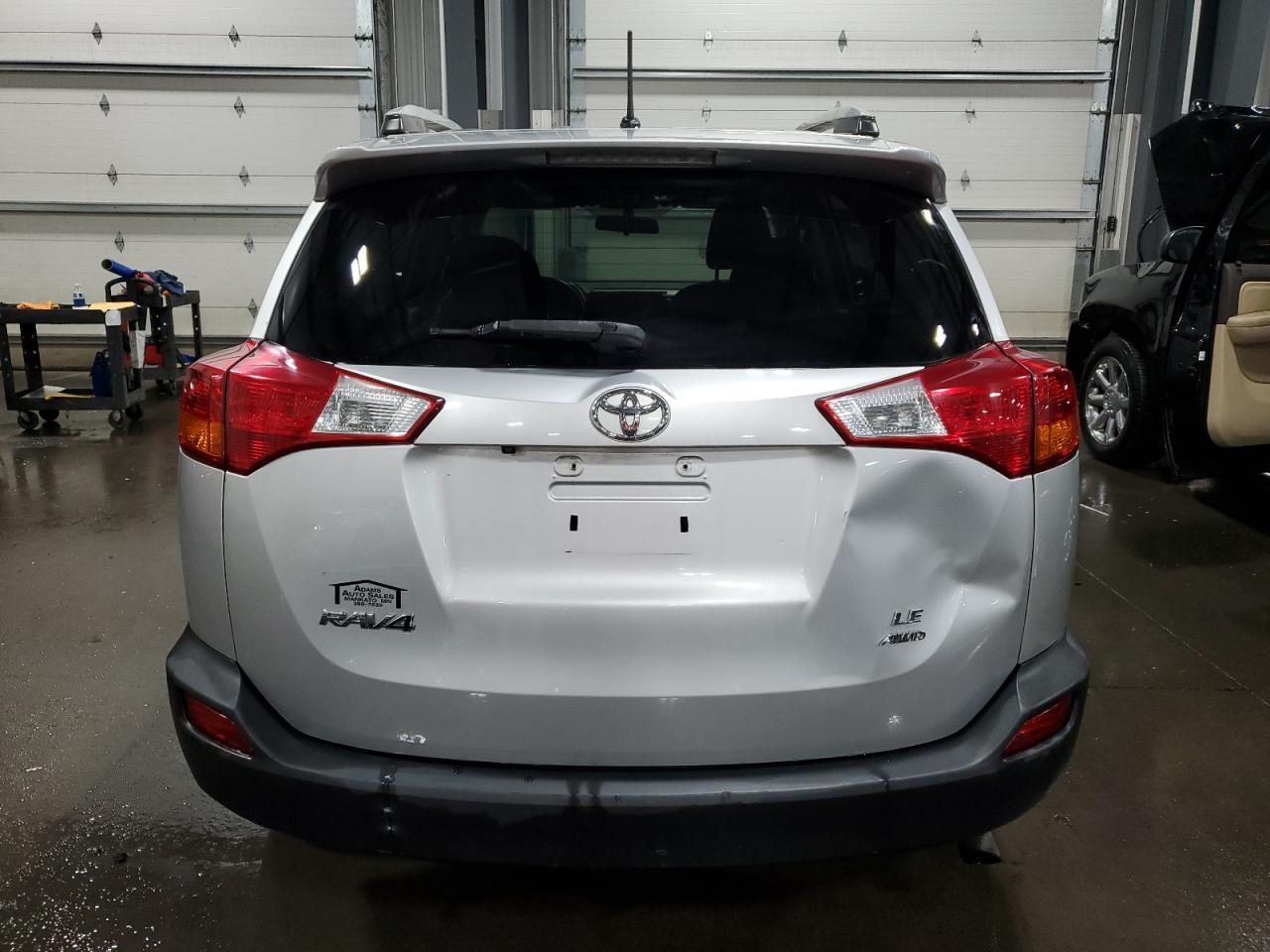 2015 TOYOTA RAV4 LE - Image 6