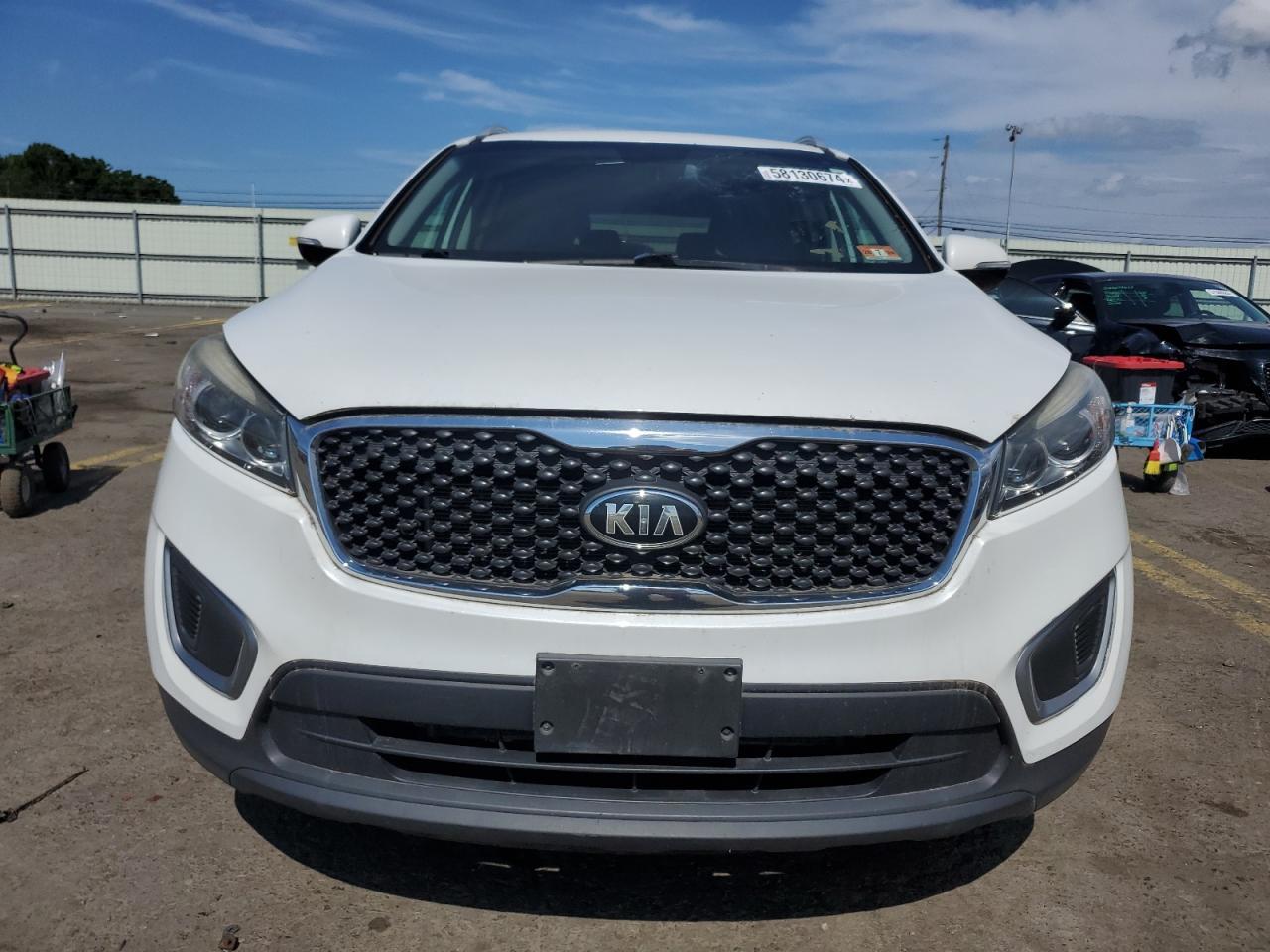 2016 KIA SORENTO LX - Image 5
