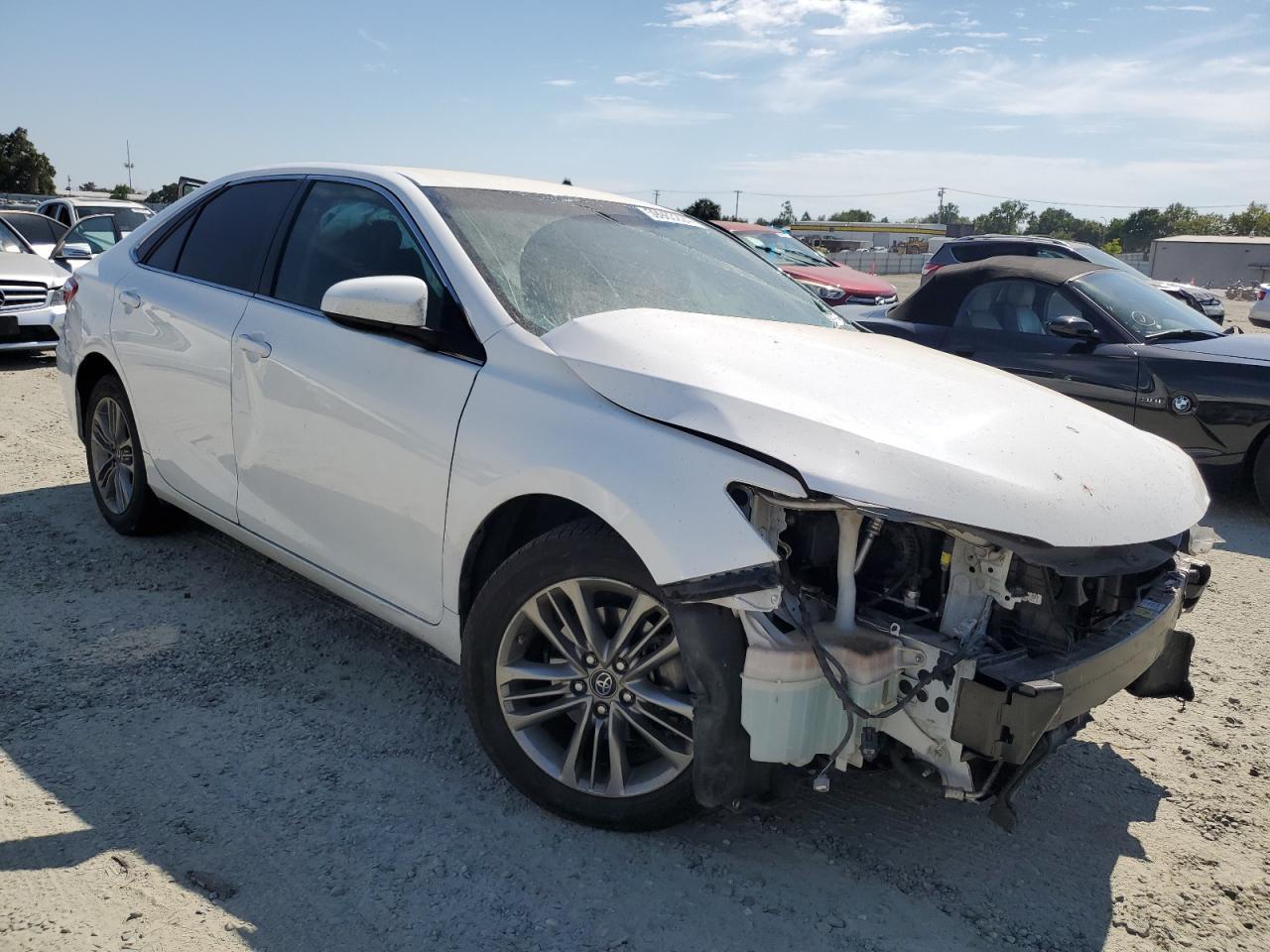 2016 TOYOTA CAMRY LE - Фото 4