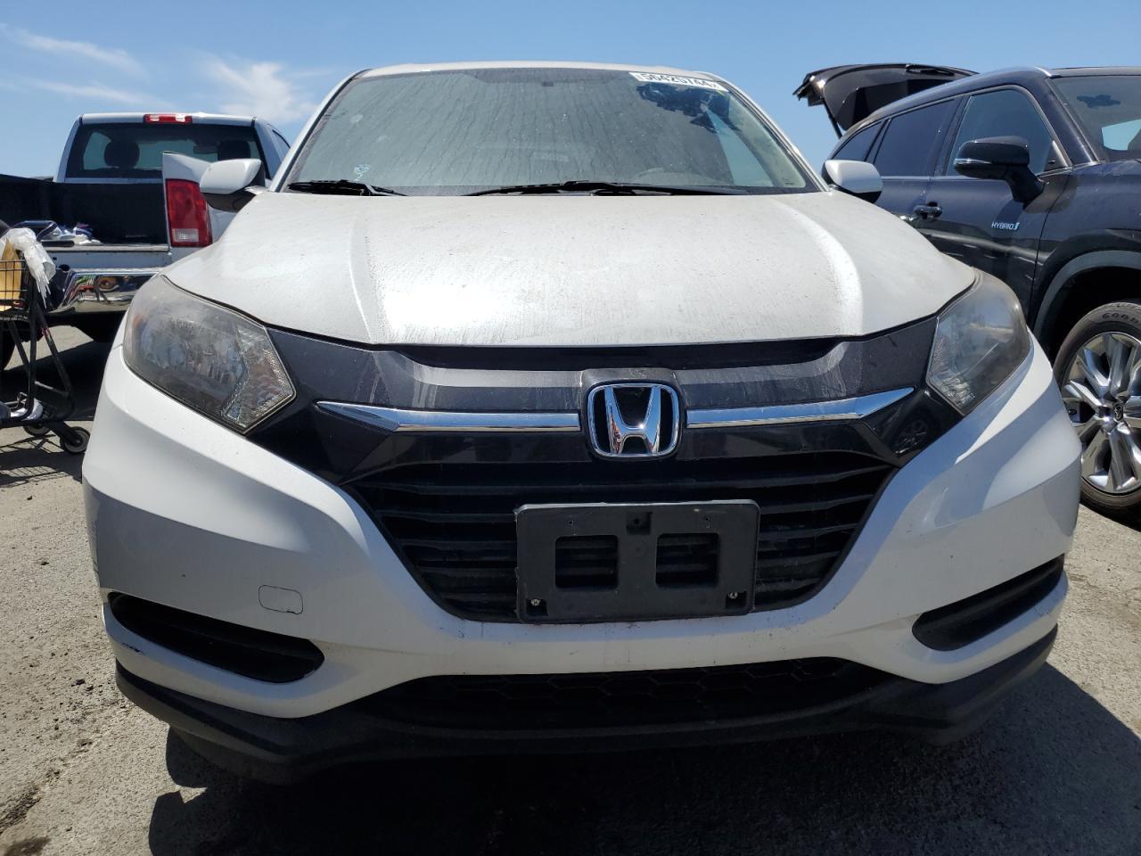 2018 HONDA HR-V LX - Image 5