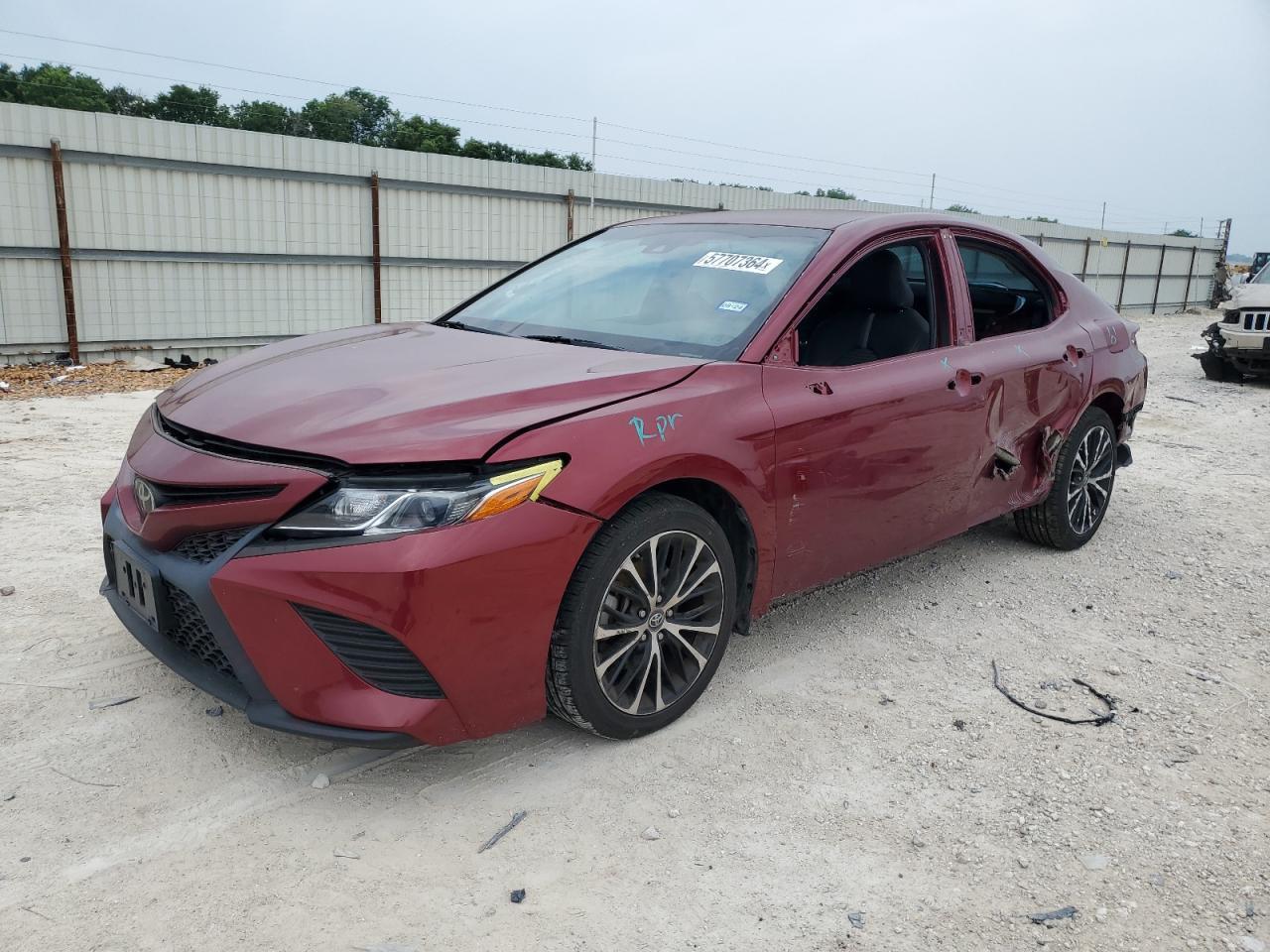 2018 TOYOTA CAMRY L car image