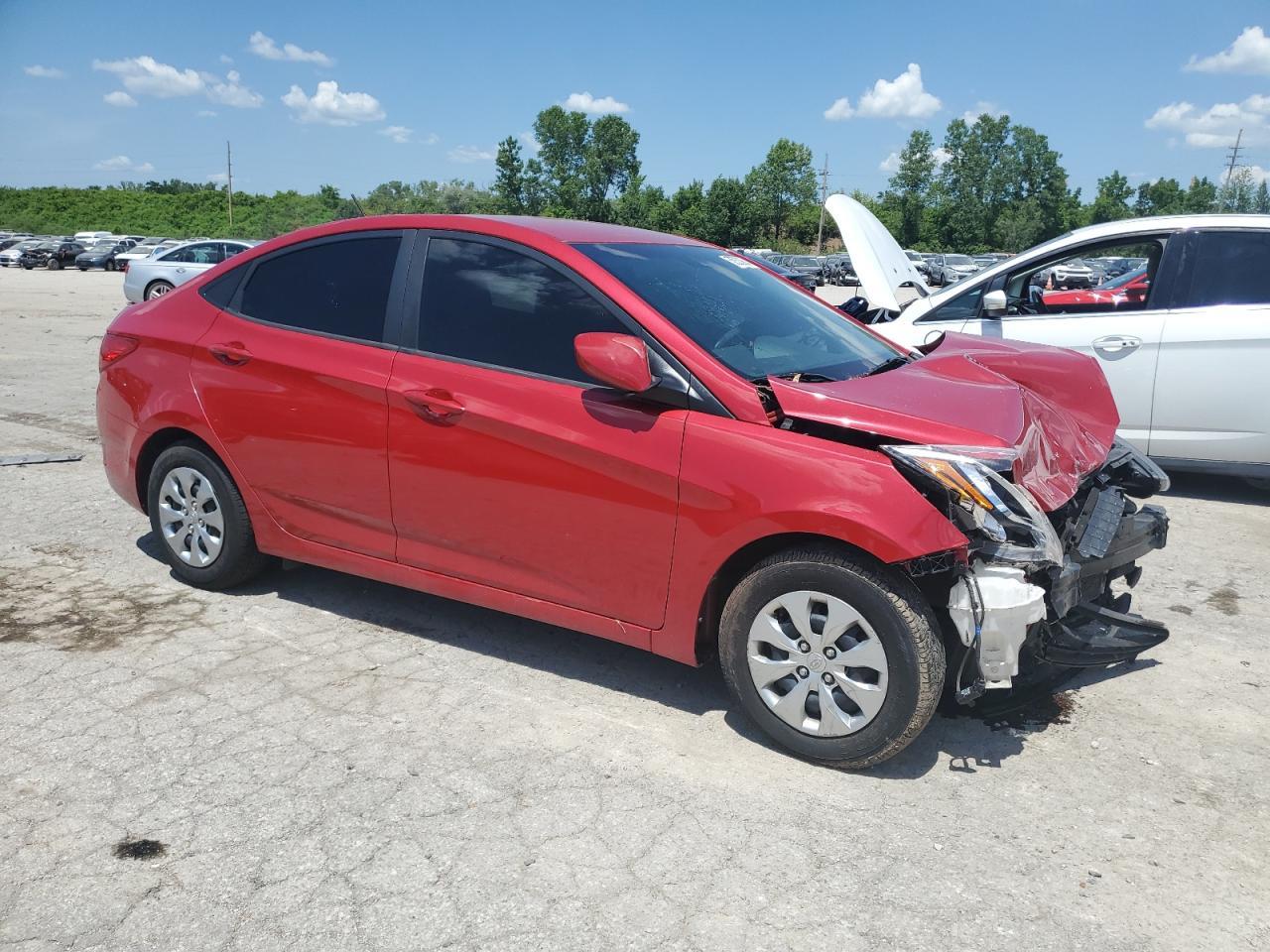 2017 HYUNDAI ACCENT SE - Image 4