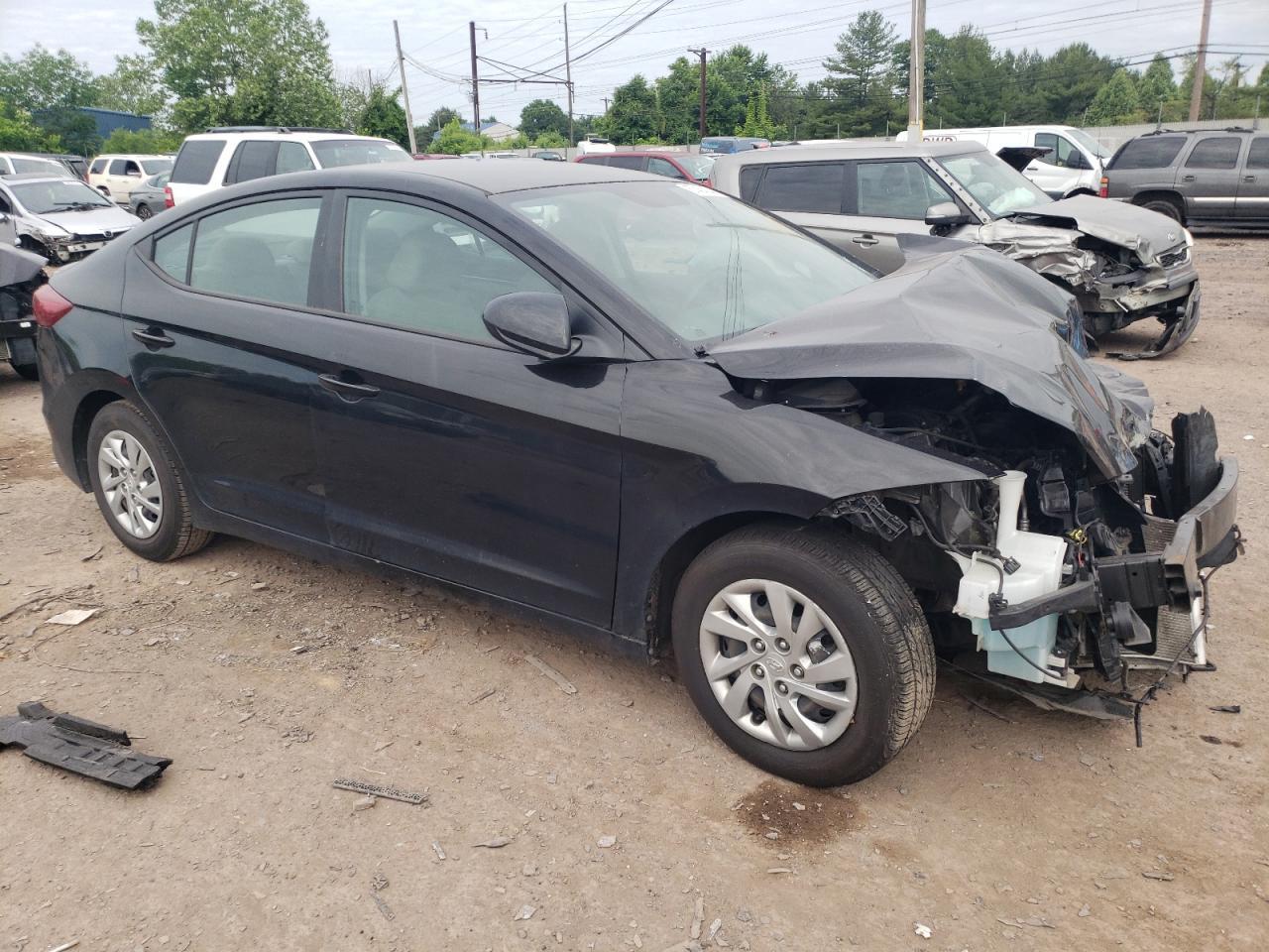 2018 HYUNDAI ELANTRA SE - Image 4