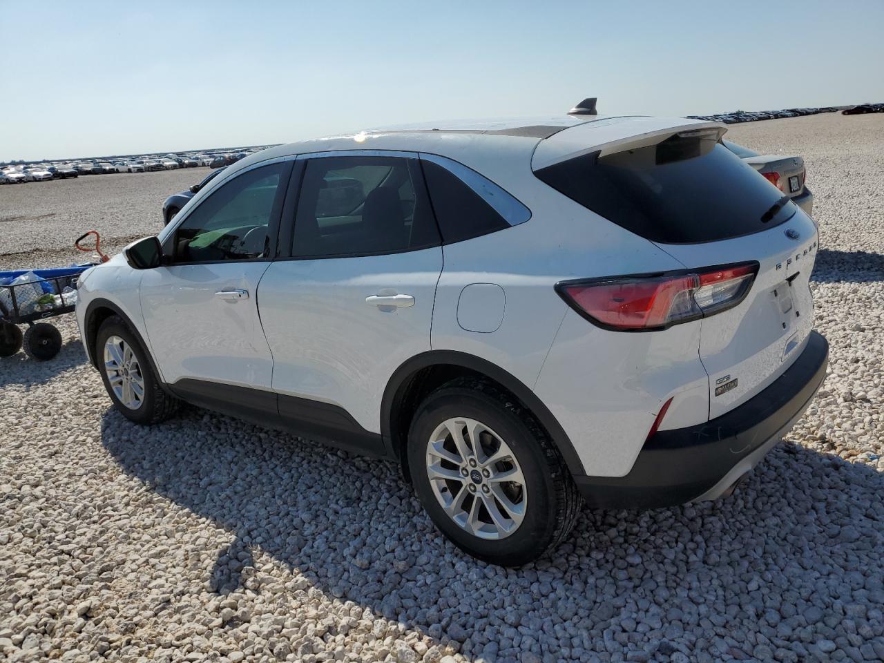 2020 FORD ESCAPE SE - Image 2