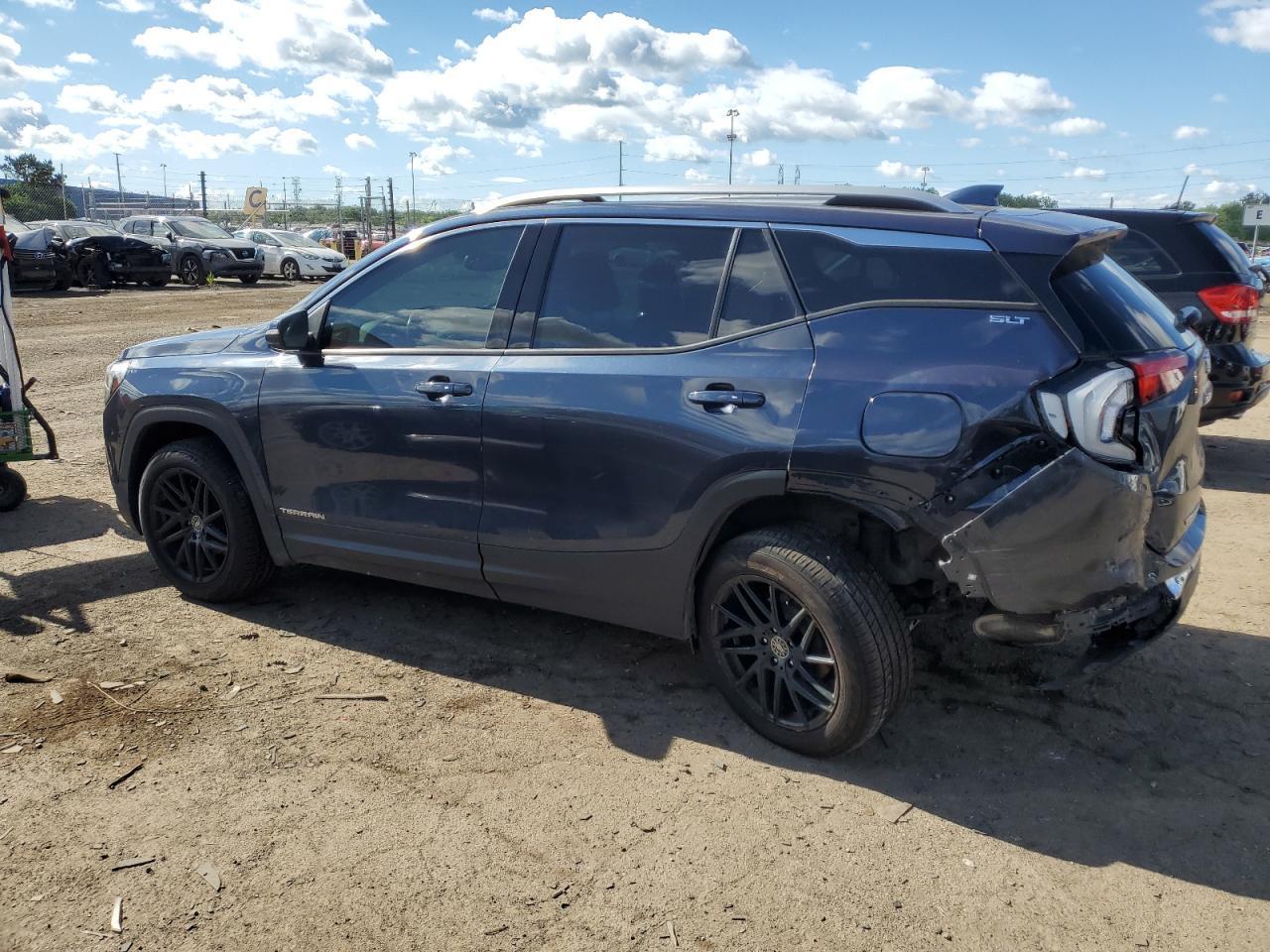 2019 GMC TERRAIN SL - Image 2