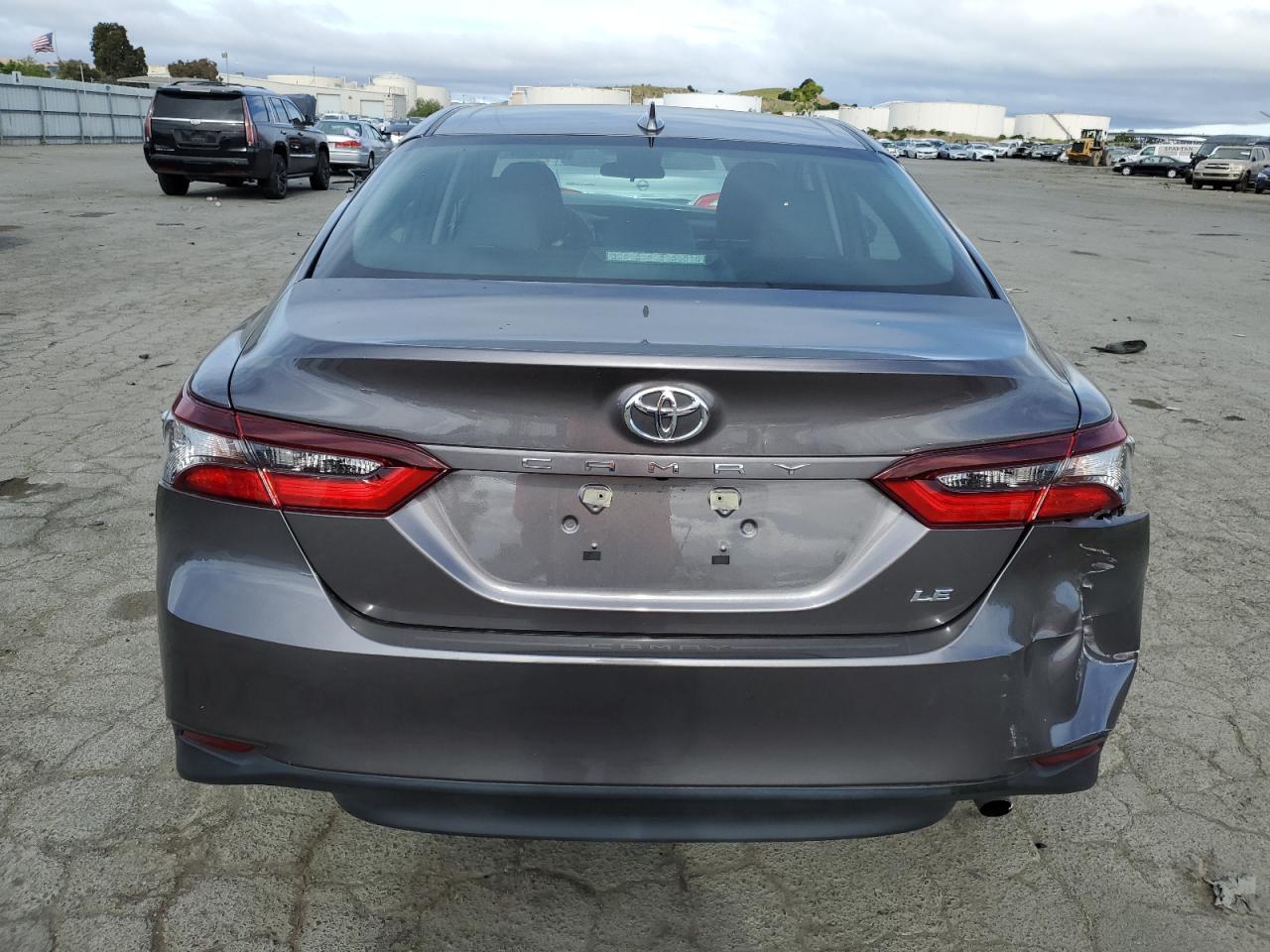 2023 TOYOTA CAMRY LE - Image 6