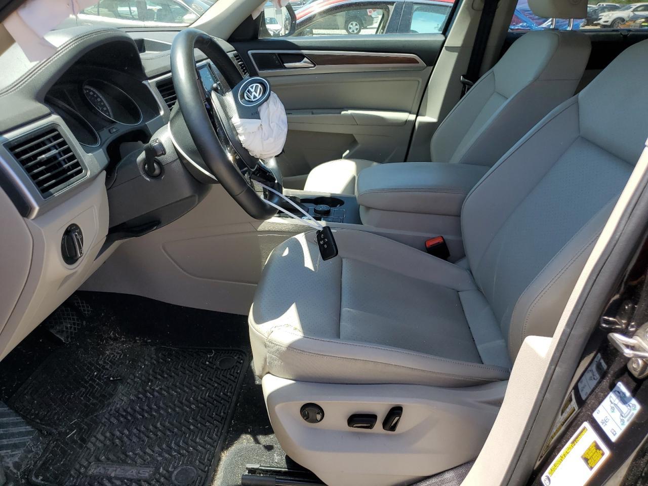 2018 VOLKSWAGEN ATLAS SE - Image 7