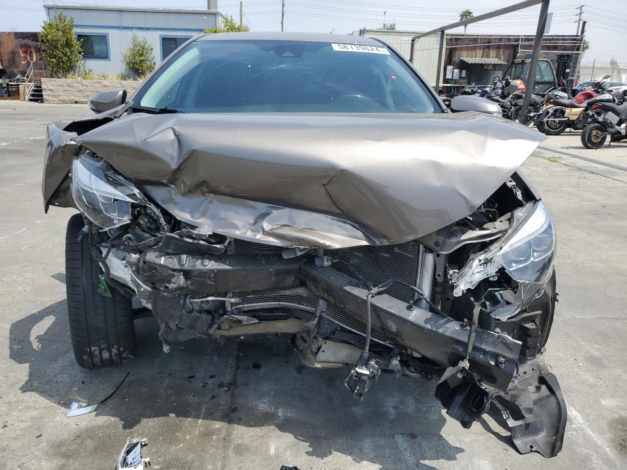2019 TOYOTA COROLLA L - Image 5