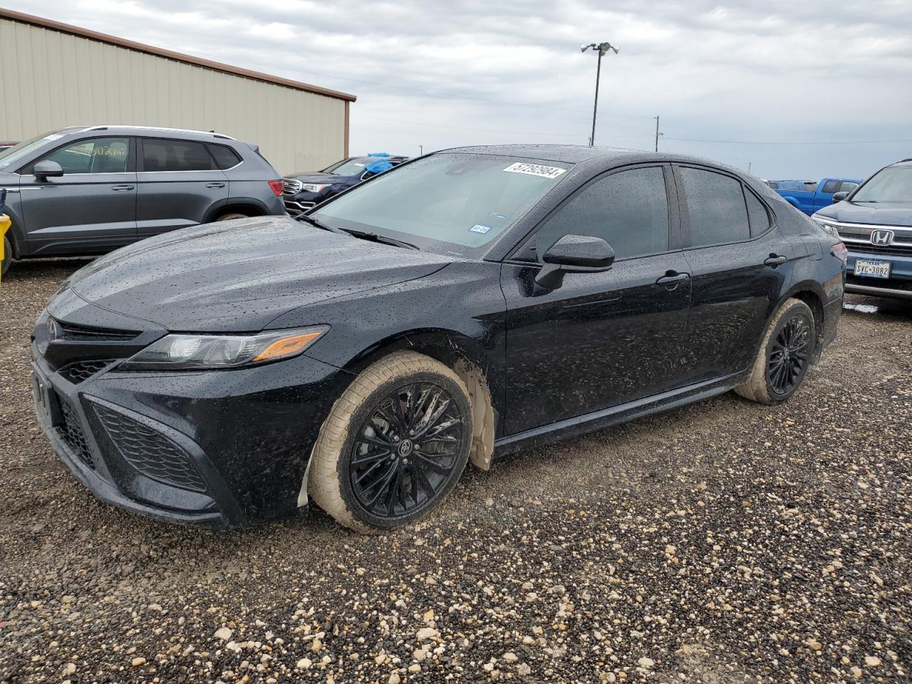 2021 TOYOTA CAMRY SE car image