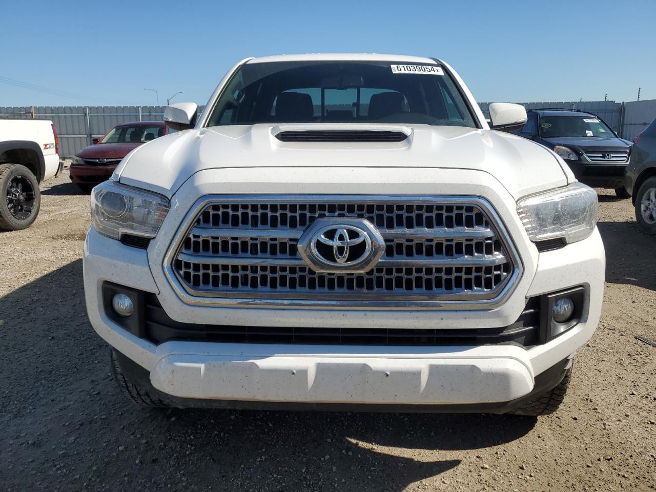 2016 TOYOTA TACOMA DOU - Фото 5