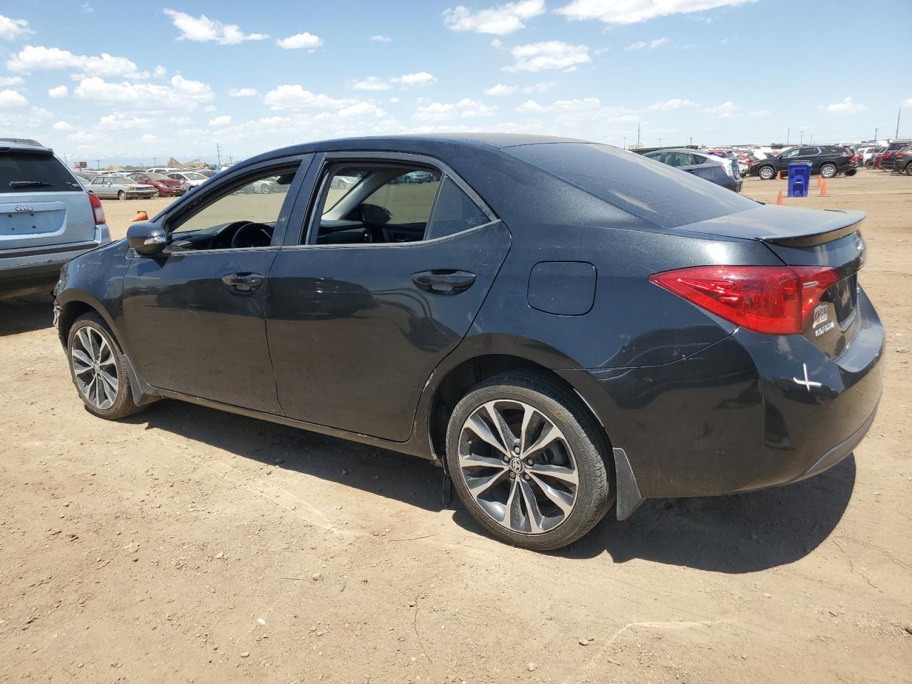 2019 TOYOTA COROLLA L - Фото 2