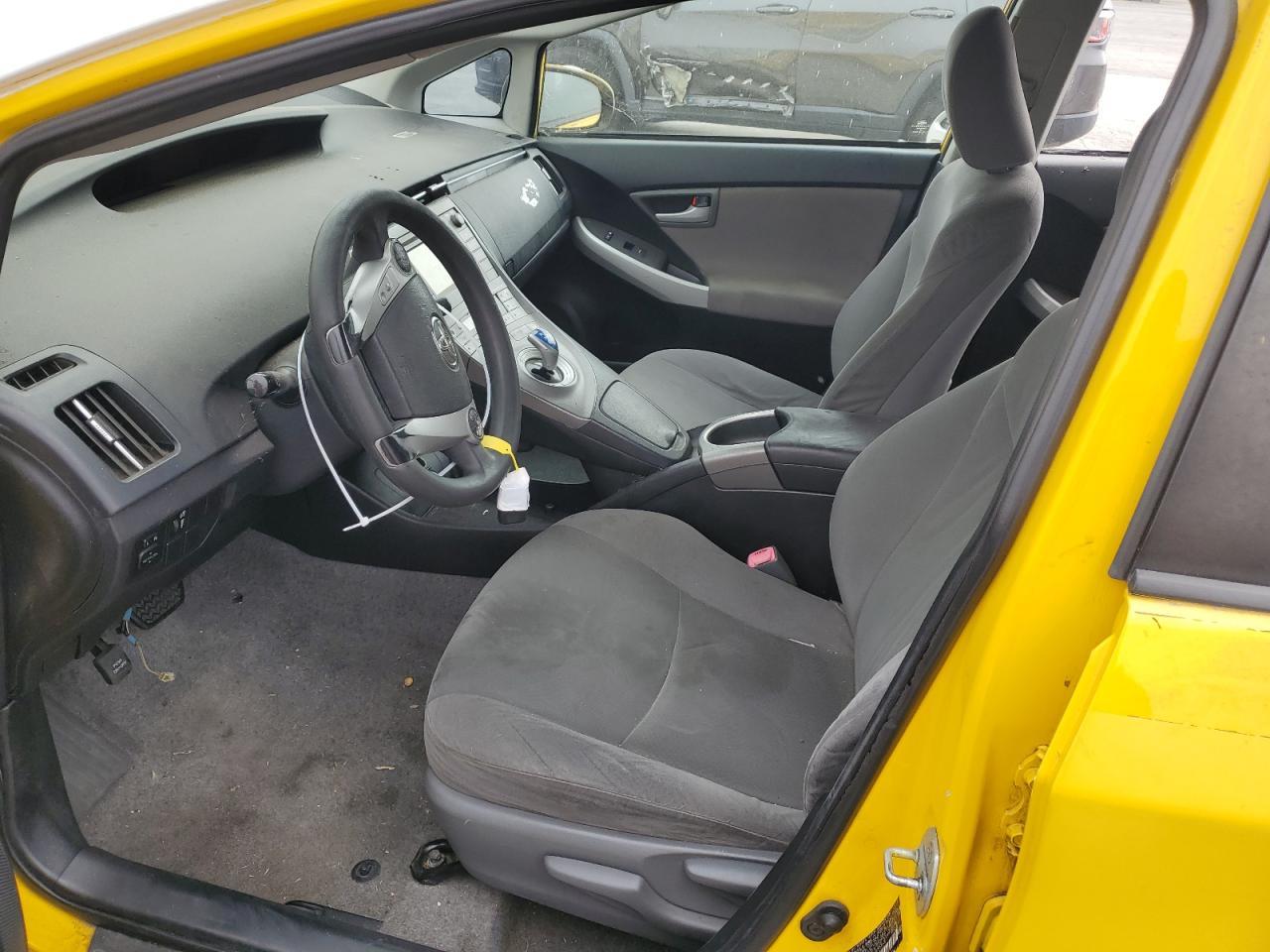 2013 TOYOTA PRIUS - Фото 7