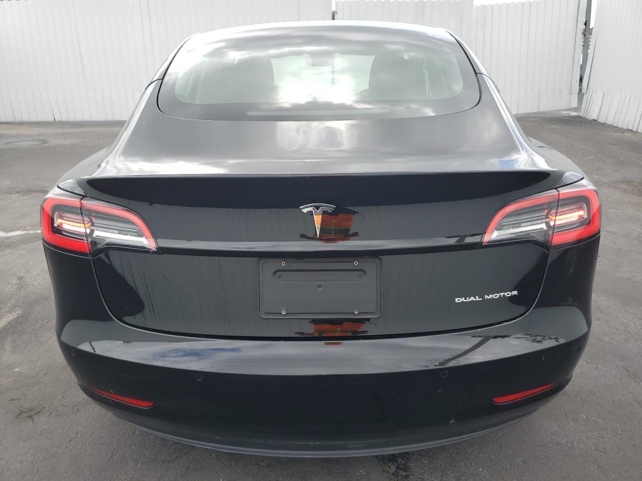 2022 TESLA MODEL 3 - Image 6