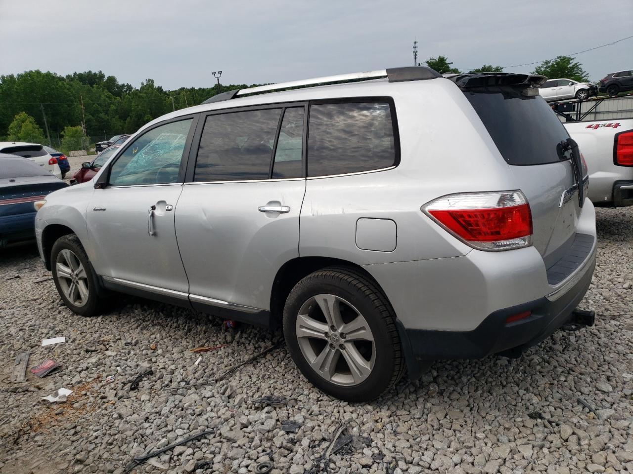 2012 TOYOTA HIGHLANDER - Фото 2