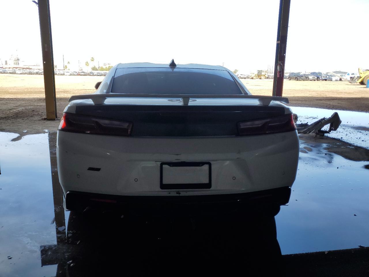 2016 CHEVROLET CAMARO SS - Image 6