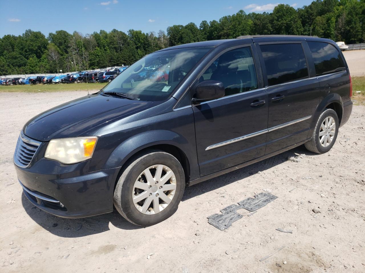 2014 CHRYSLER TOWN & COU