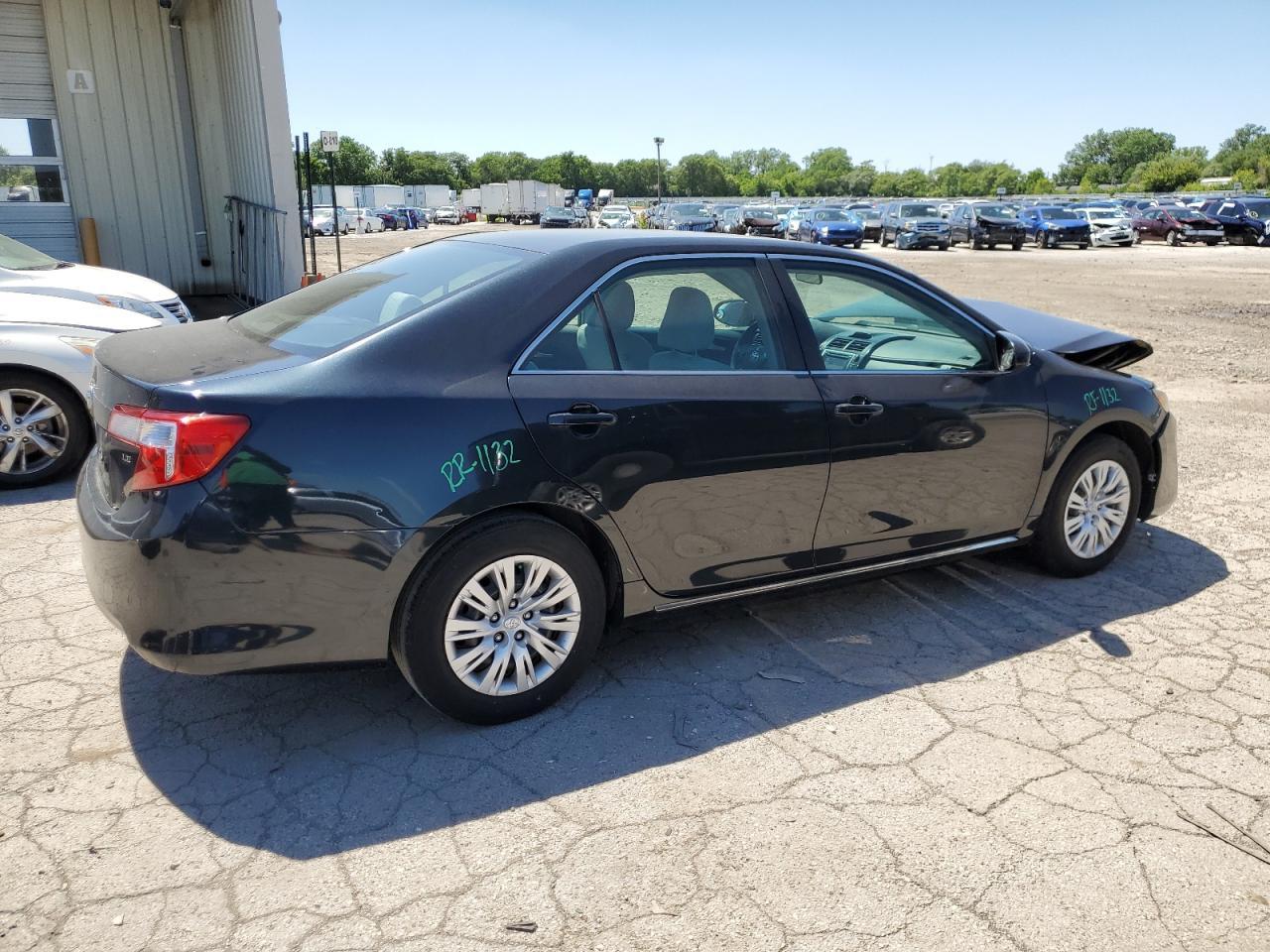 2012 TOYOTA CAMRY BASE - Фото 3