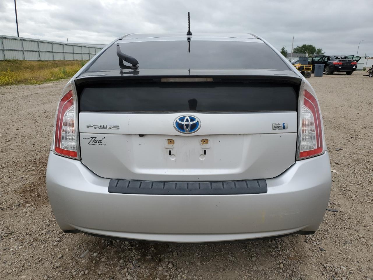 2015 TOYOTA PRIUS - Фото 6
