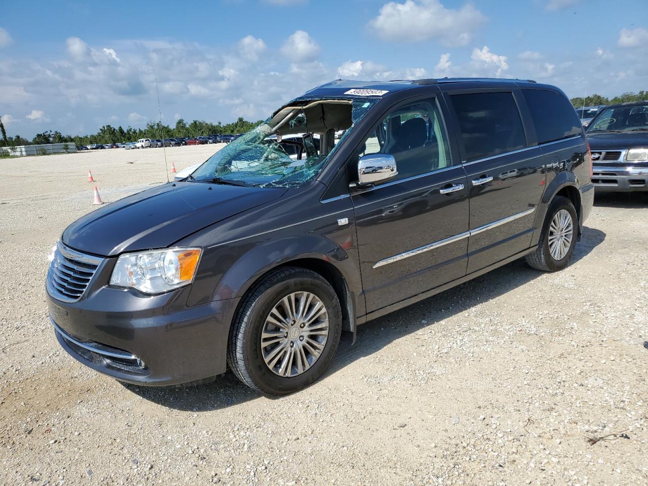 2014 CHRYSLER TOWN & COU