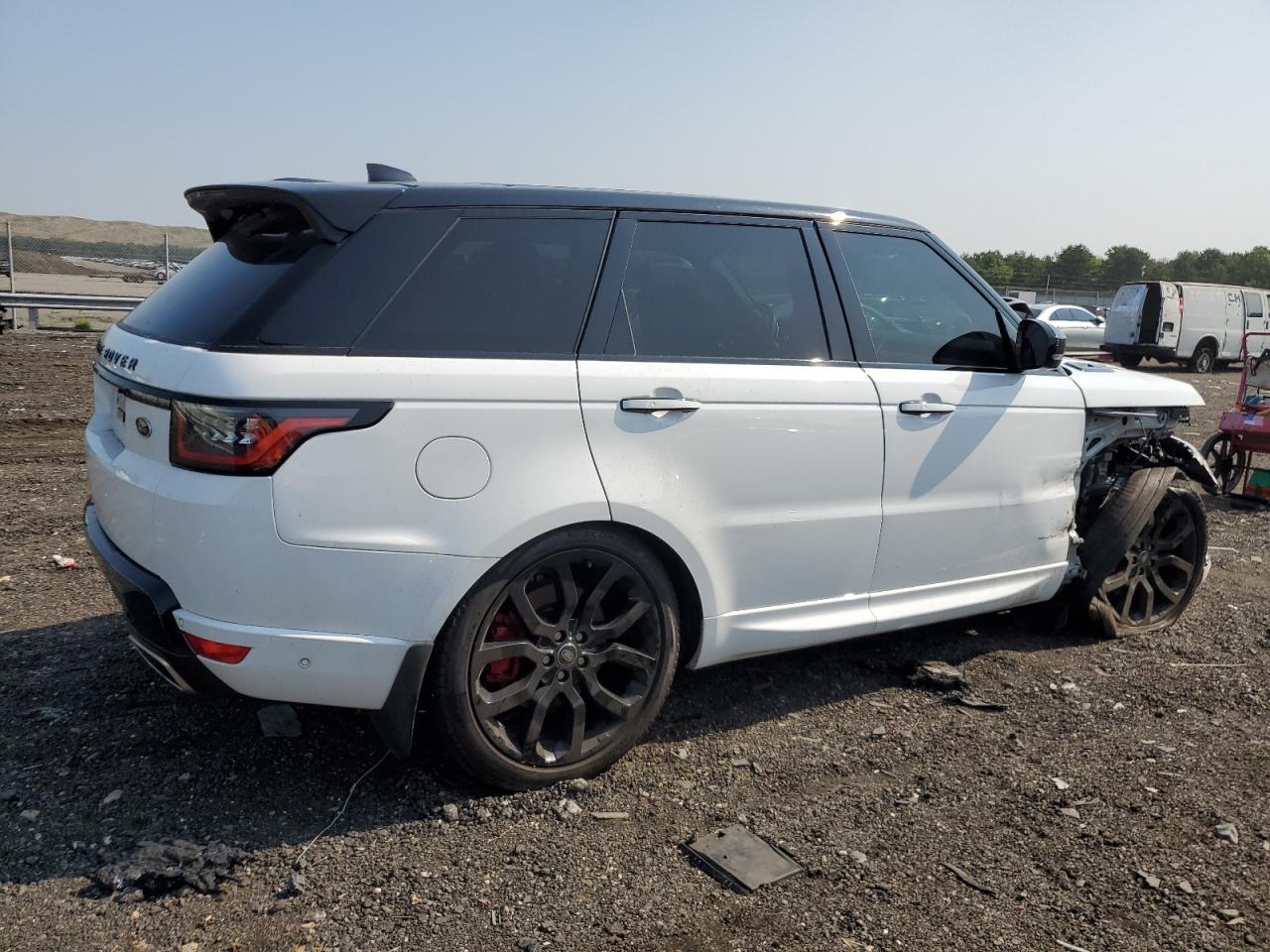 2022 LAND ROVER RANGE ROVE - Image 3