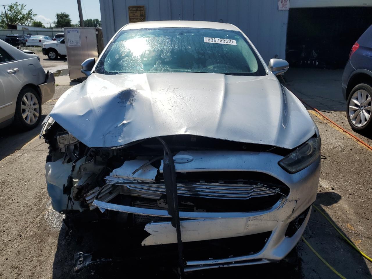 2013 FORD FUSION SE - Image 5
